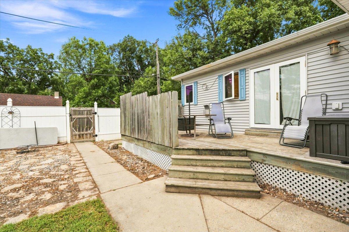 413 8th Street N Property Photo 97