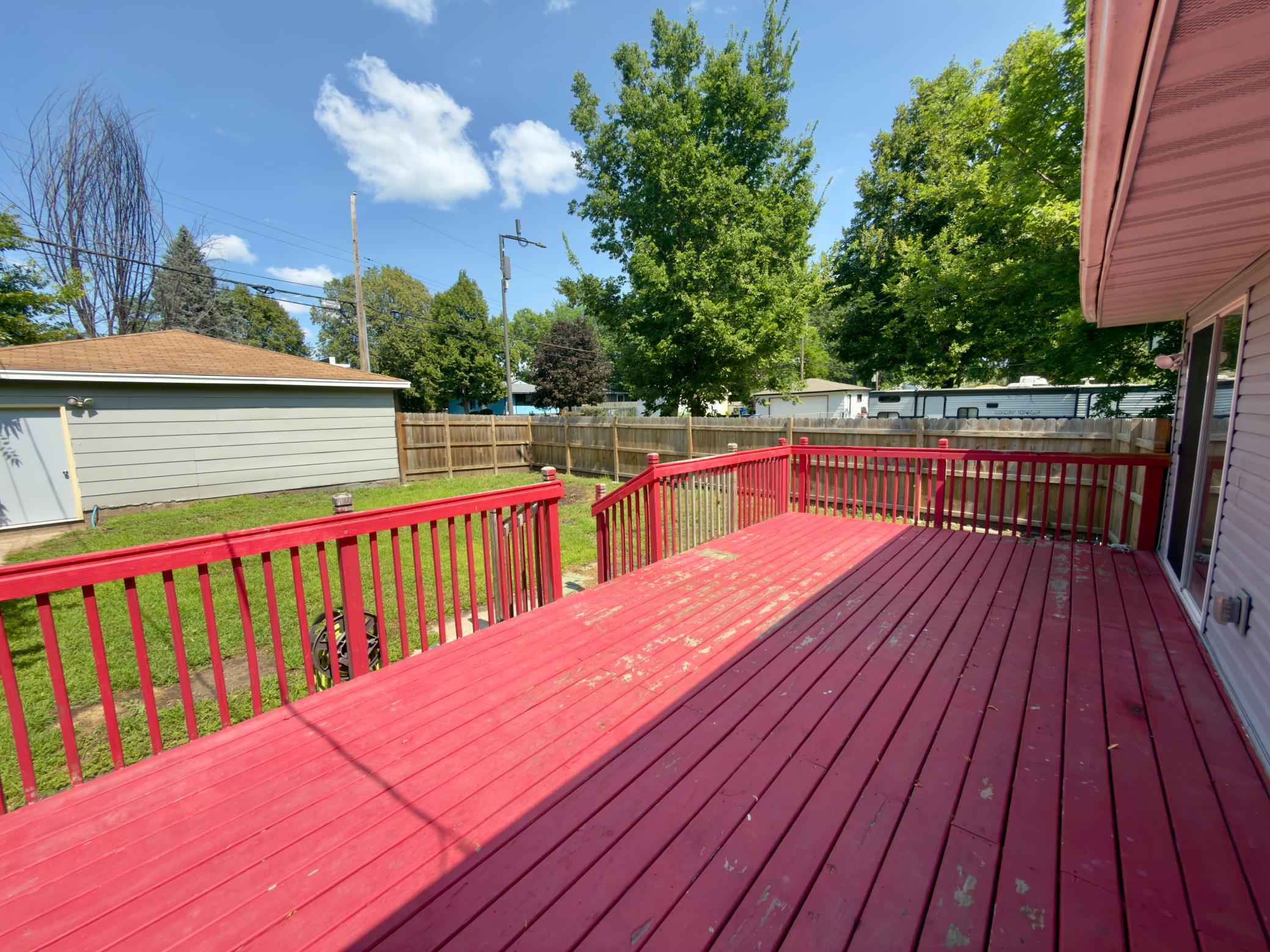 243 Winifred Street E Property Photo 29