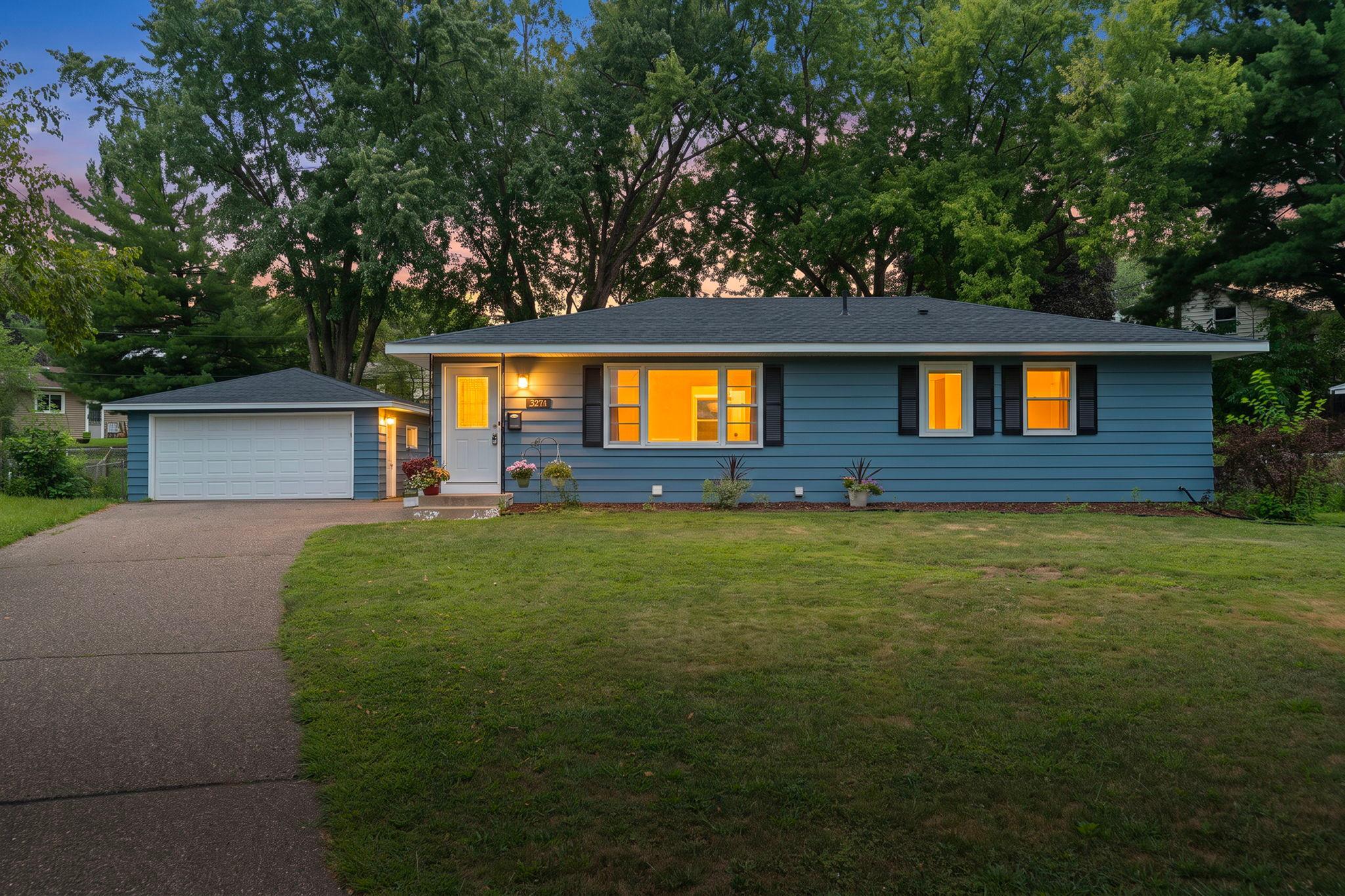 3274 68th Court E Property Photo 1