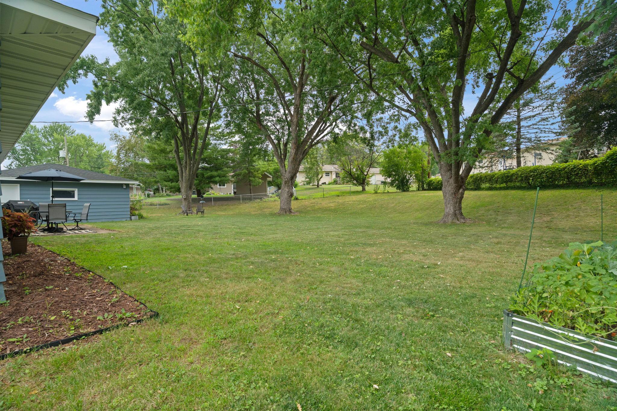 3274 68th Court E Property Photo 18
