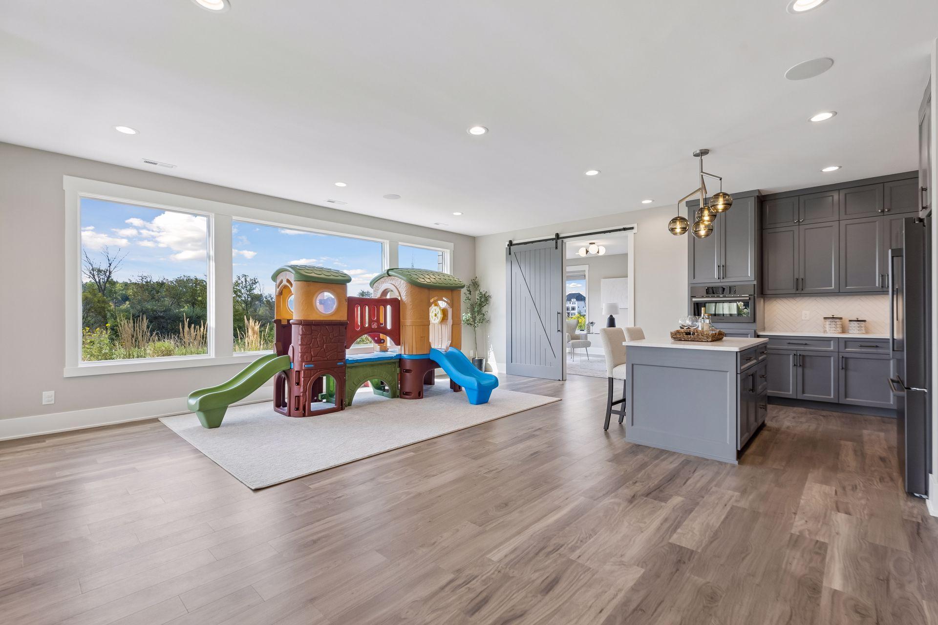 16307 46th Court N Property Photo 32