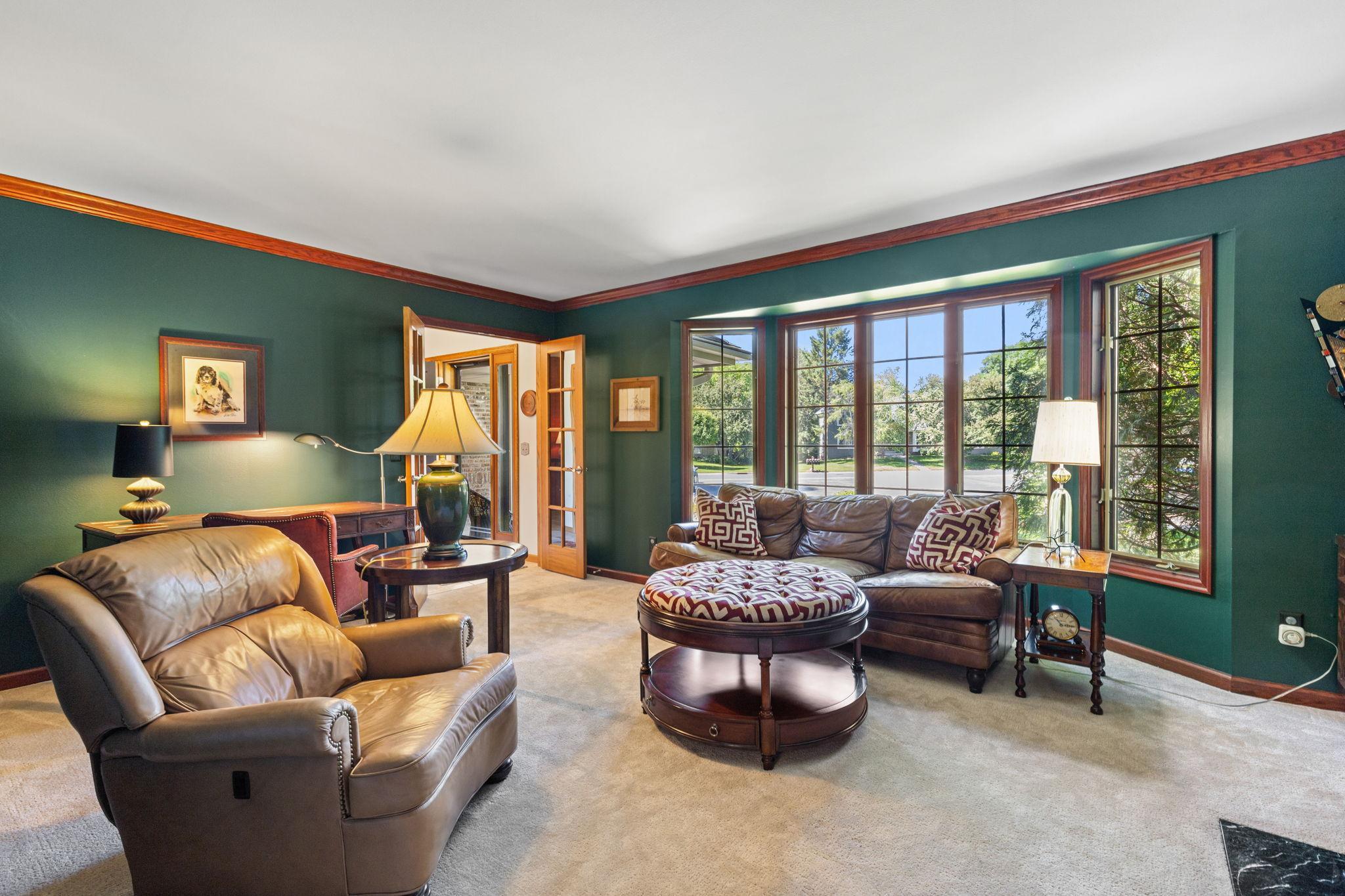 15393 Shadow Creek Road Property Photo 3