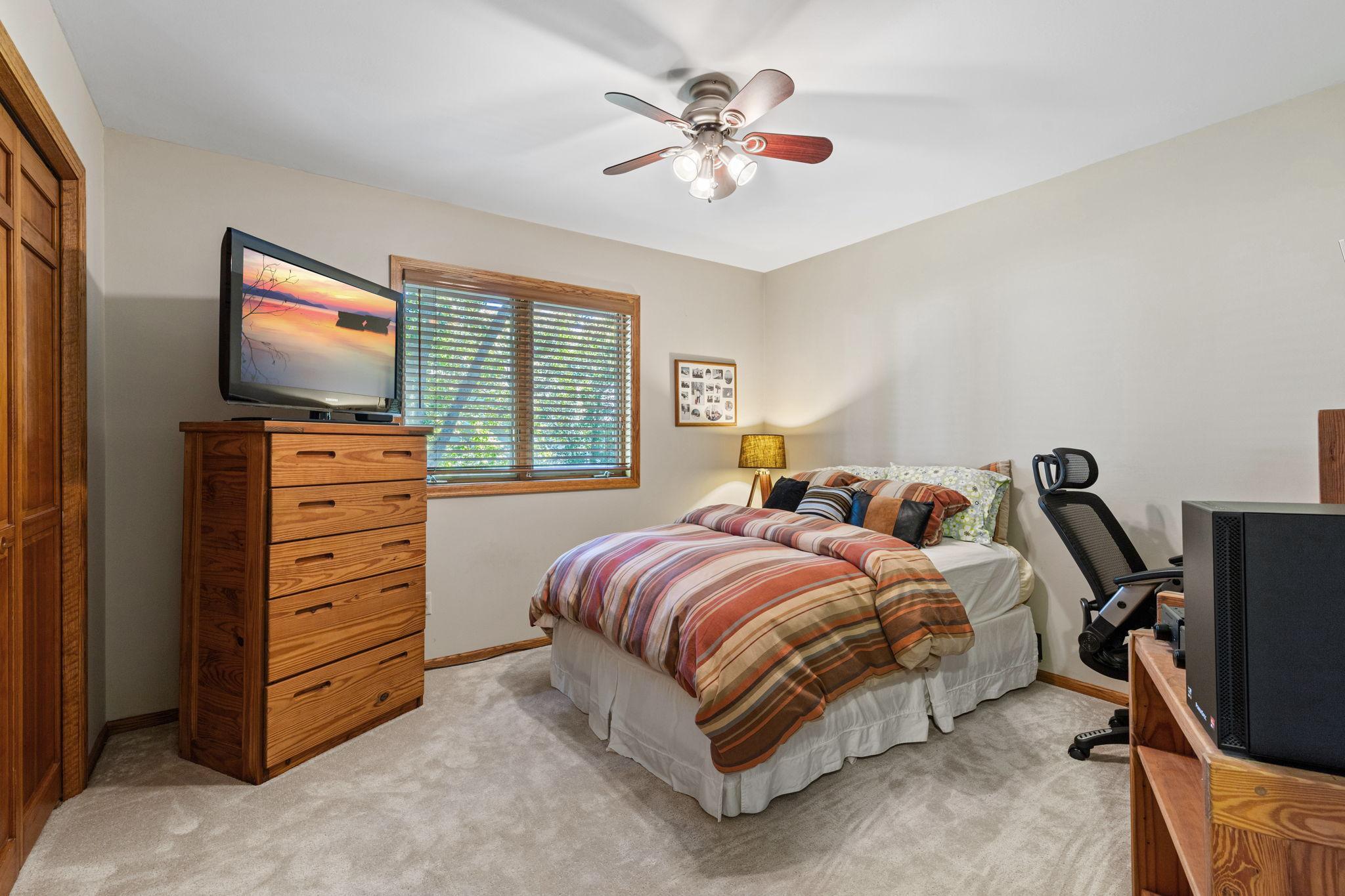 15393 Shadow Creek Road Property Photo 23
