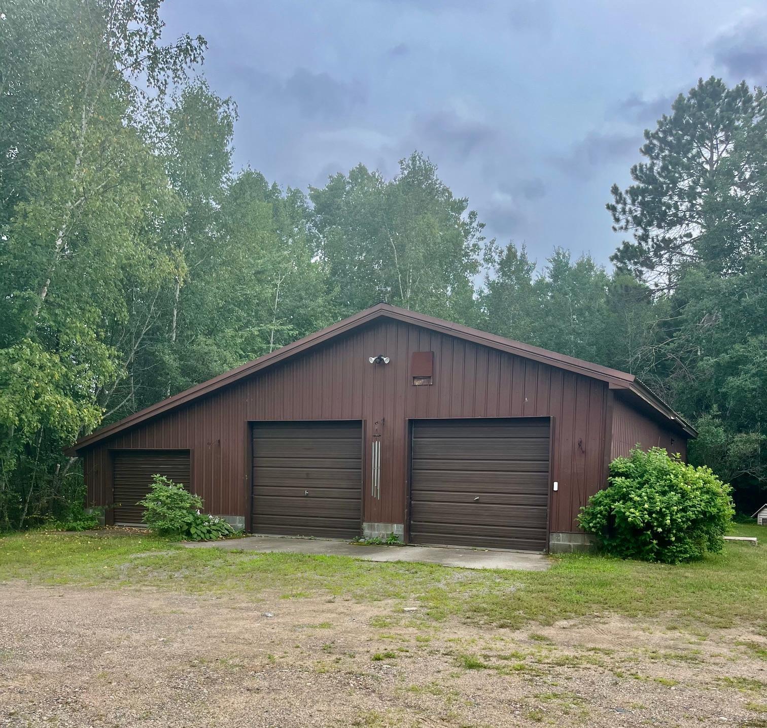 13271 W Splithand Road Property Photo 2