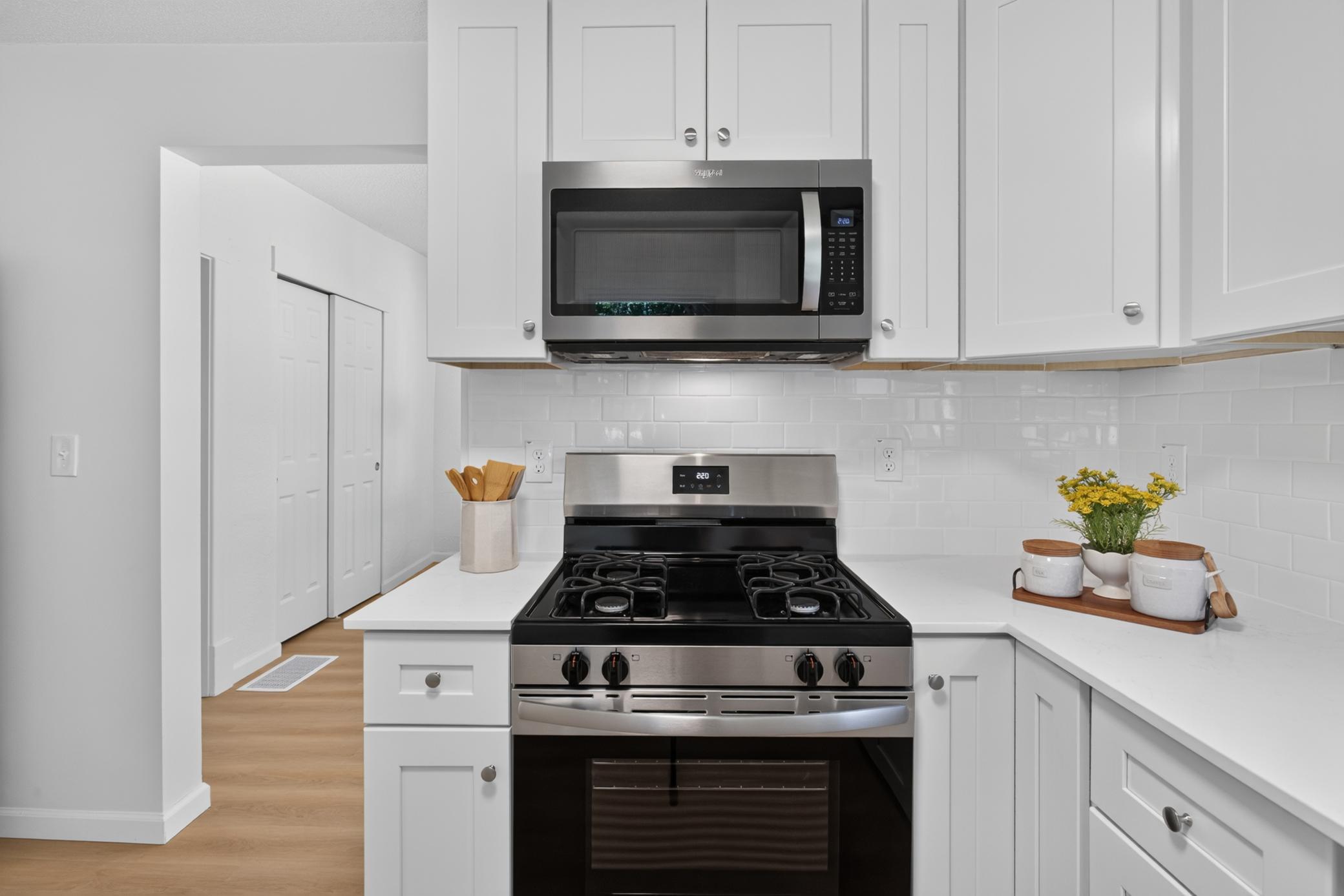 3722 Fremont Avenue N Property Photo 15