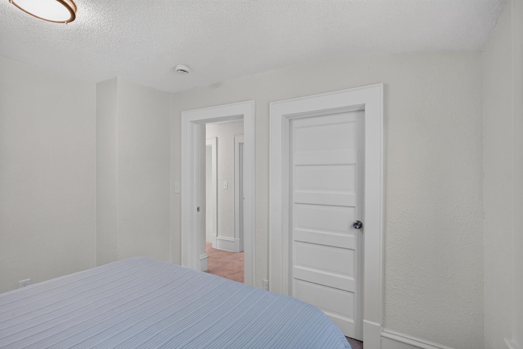 3722 Fremont Avenue N Property Photo 23