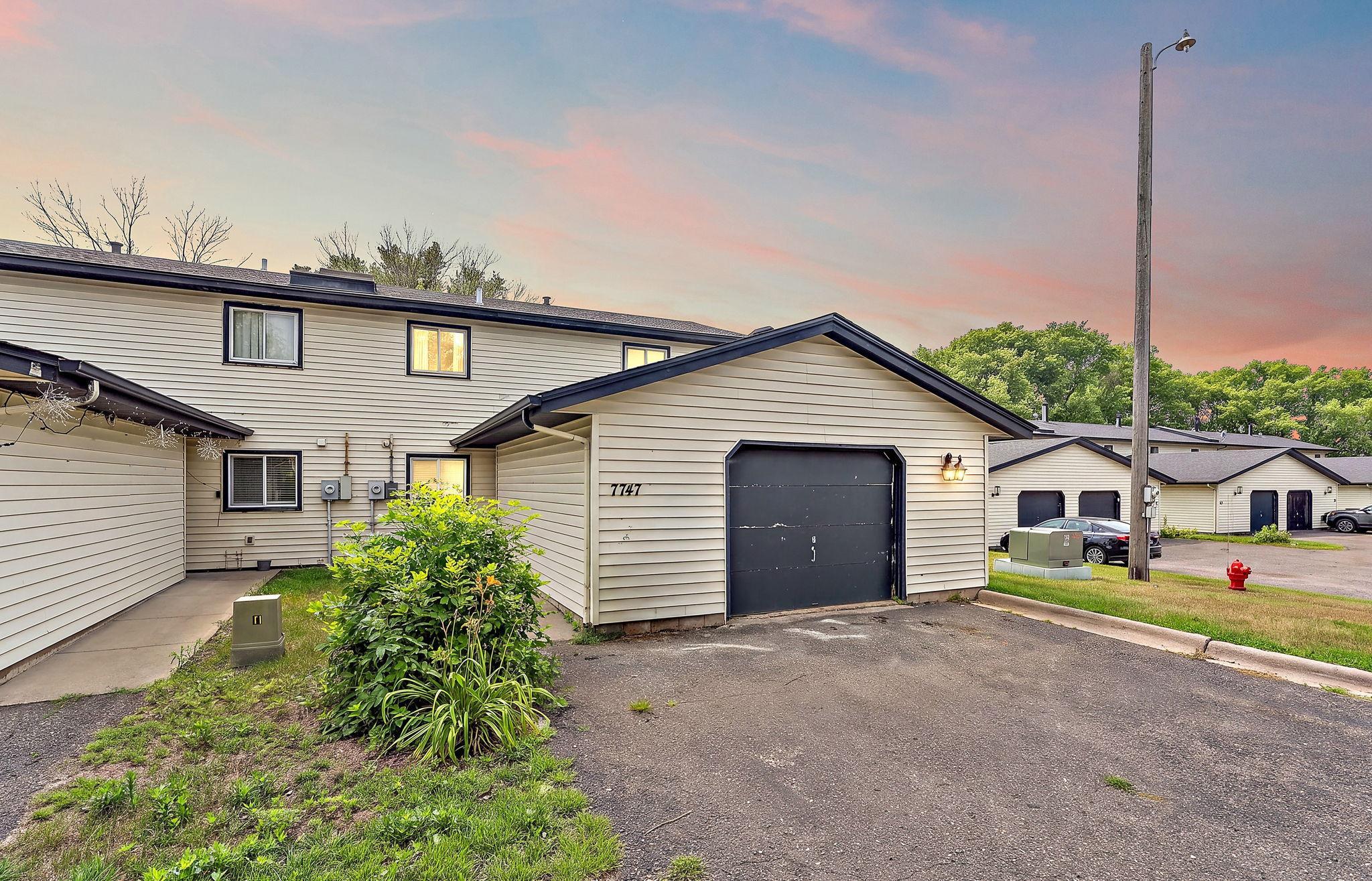 7747 89th Avenue N Property Photo 1