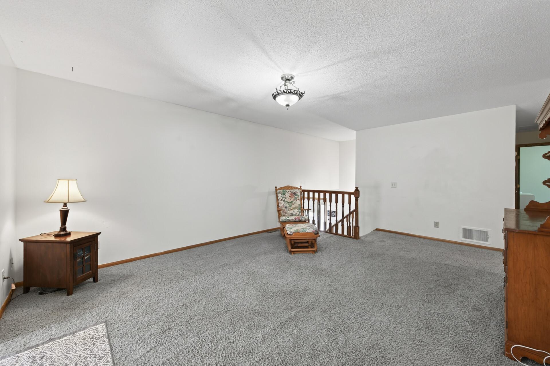 1810 Cedar Place Property Photo 8