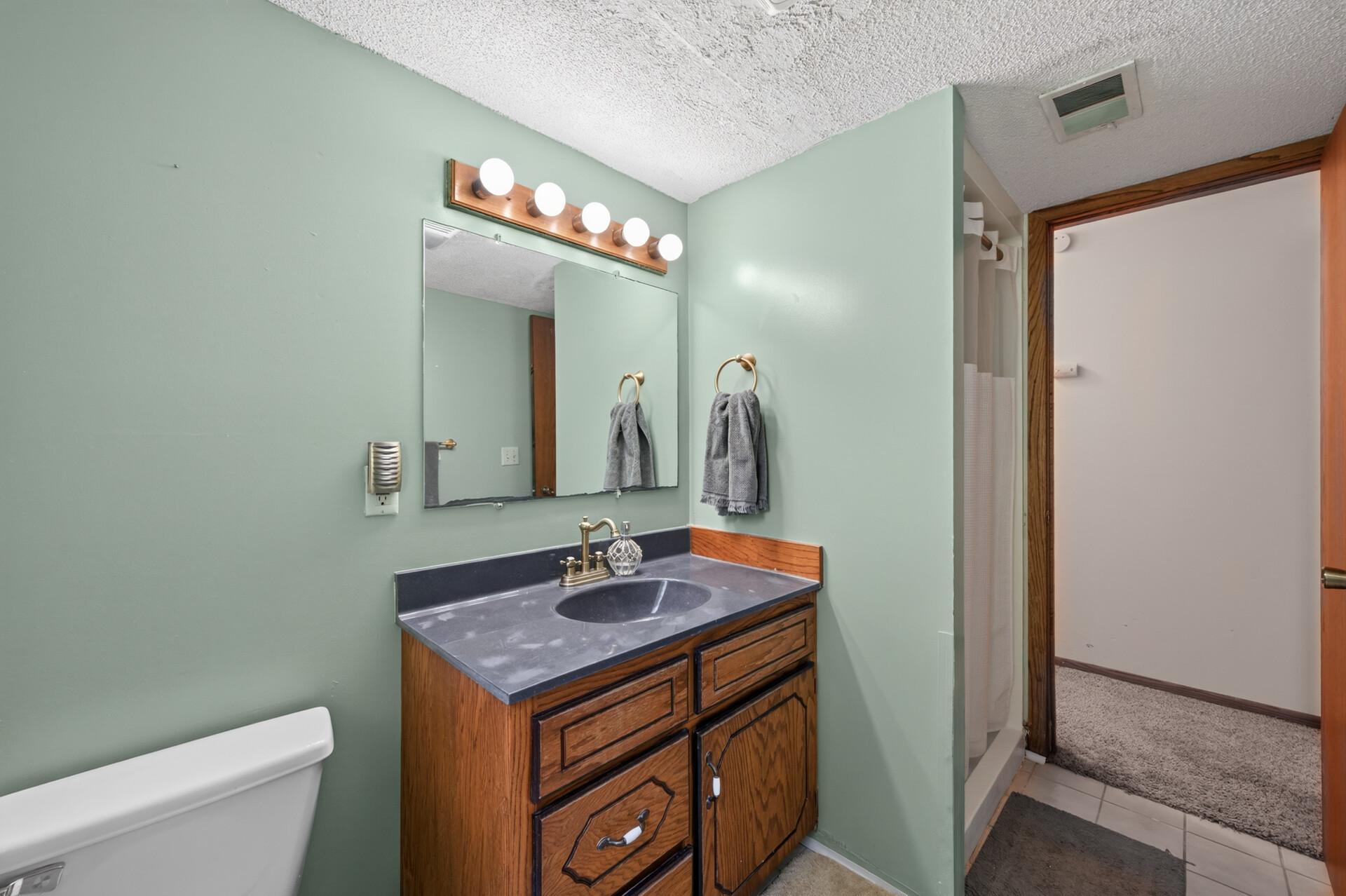1810 Cedar Place Property Photo 38