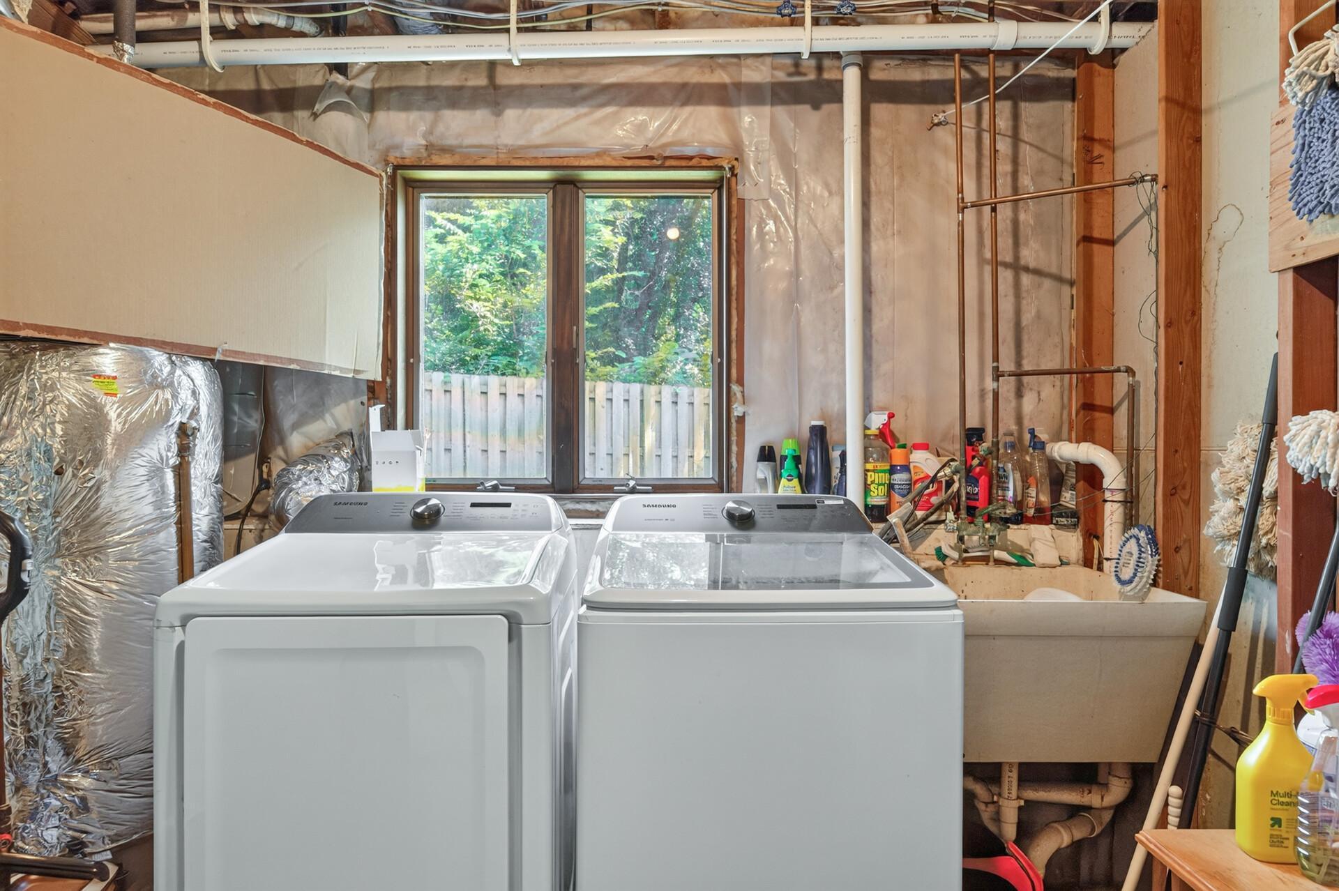 1810 Cedar Place Property Photo 41