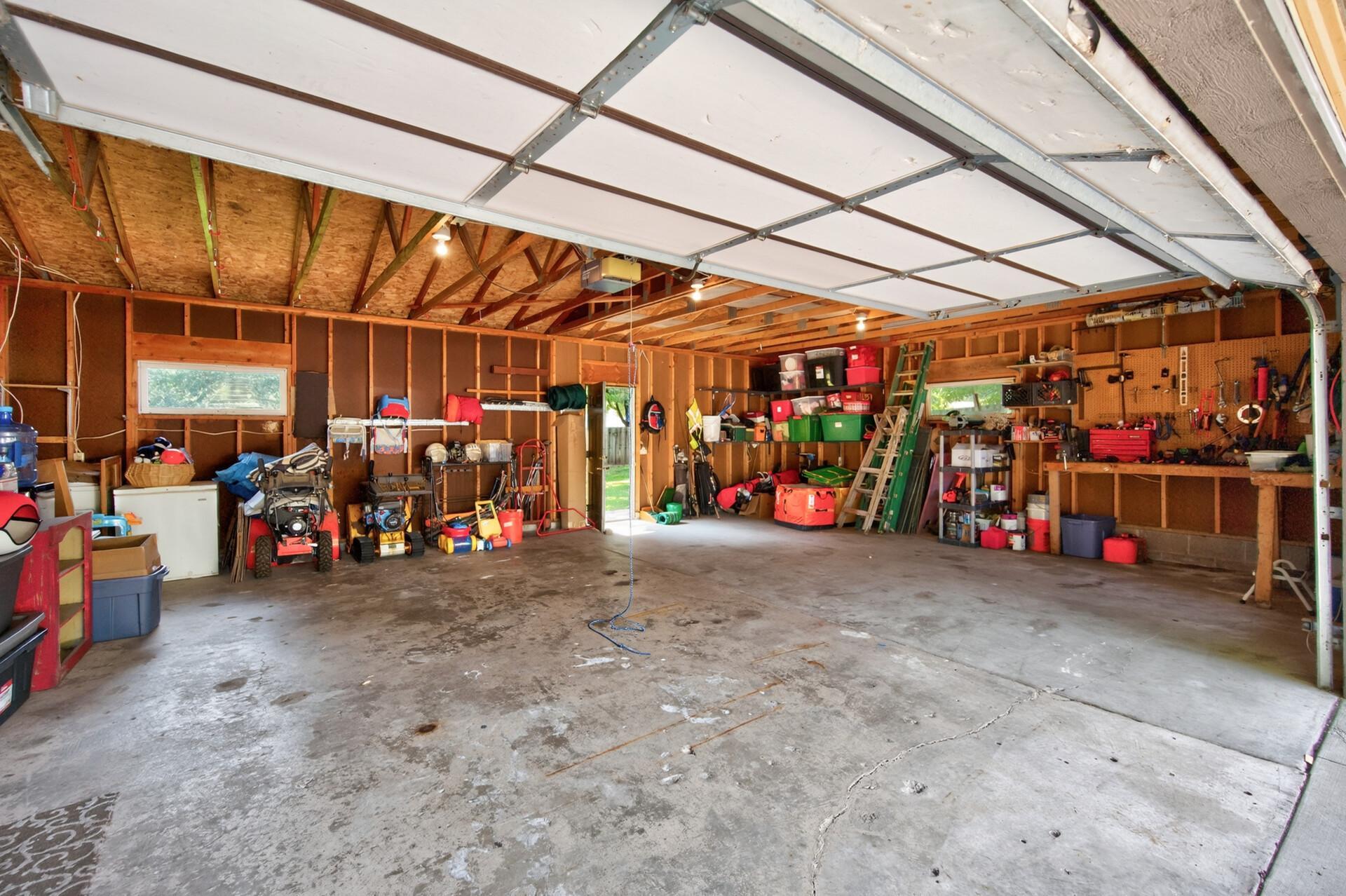 1810 Cedar Place Property Photo 42