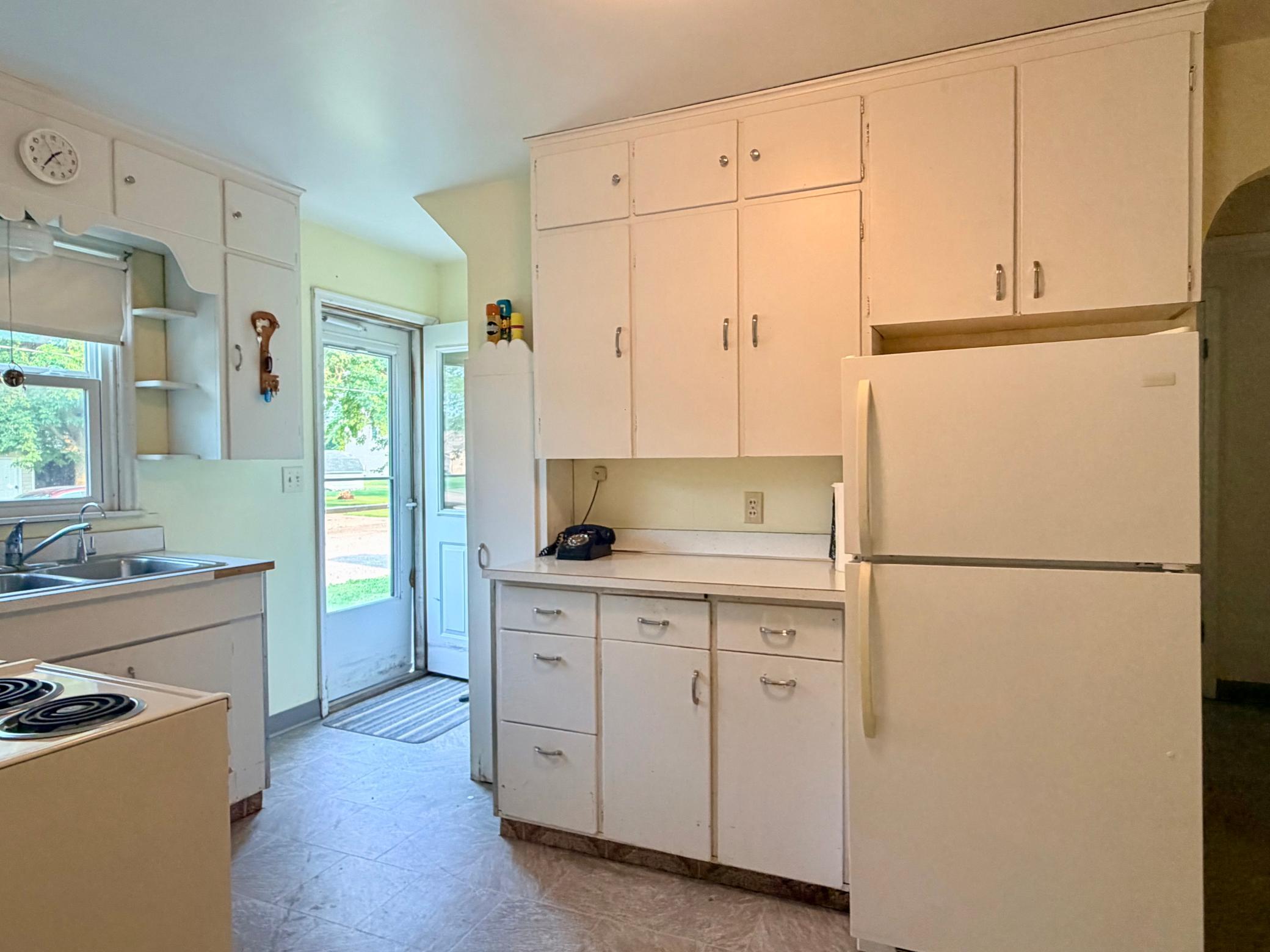 217 Iowa Avenue Property Photo 3
