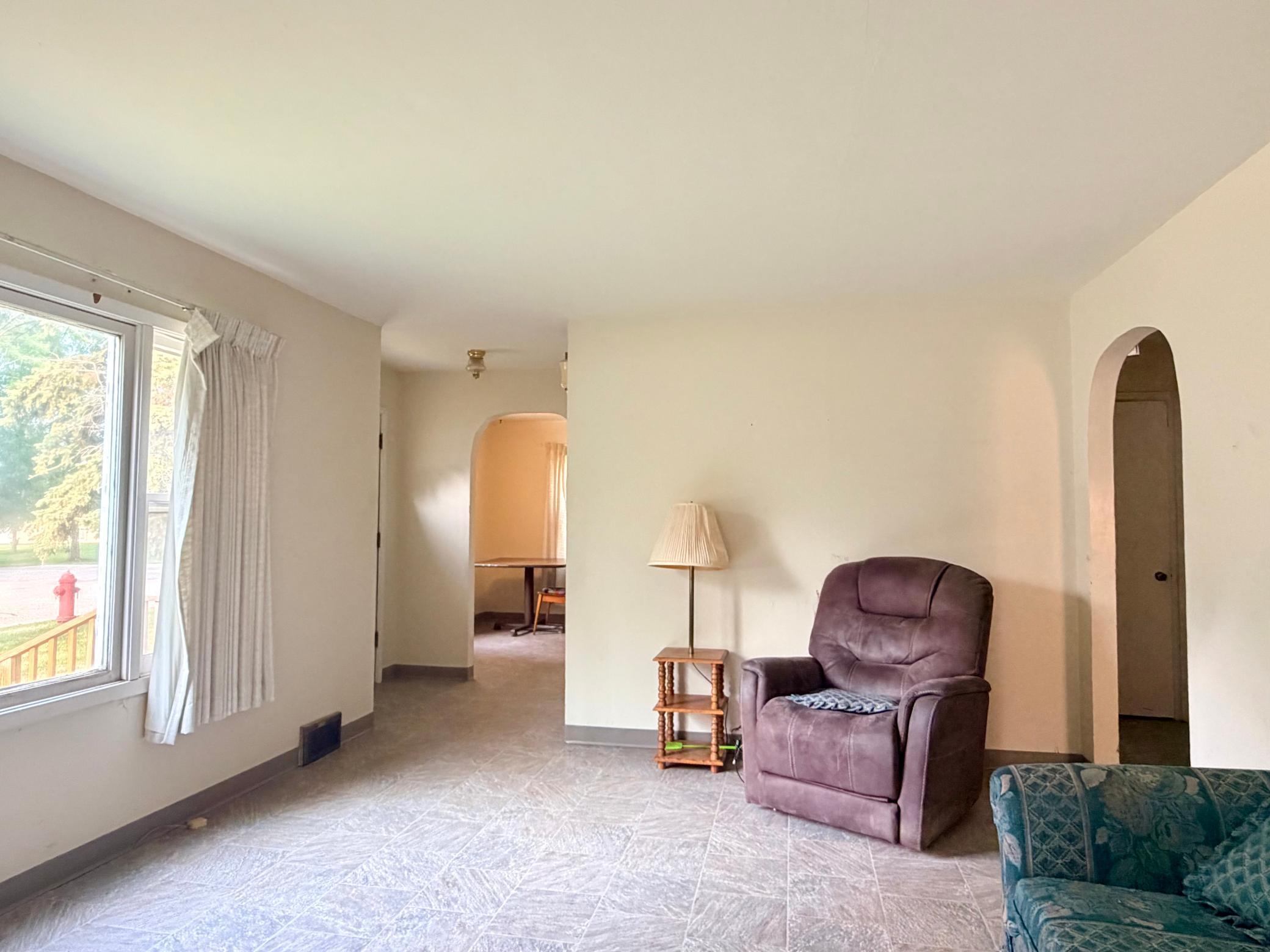 217 Iowa Avenue Property Photo 8
