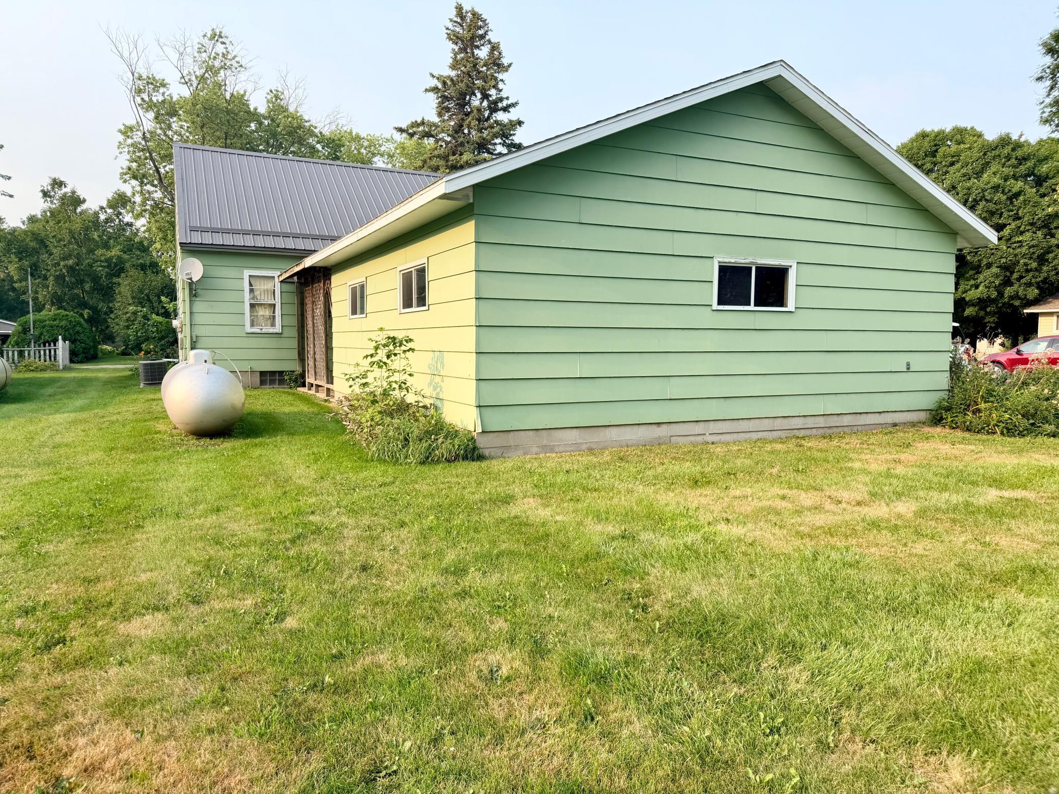217 Iowa Avenue Property Photo 23