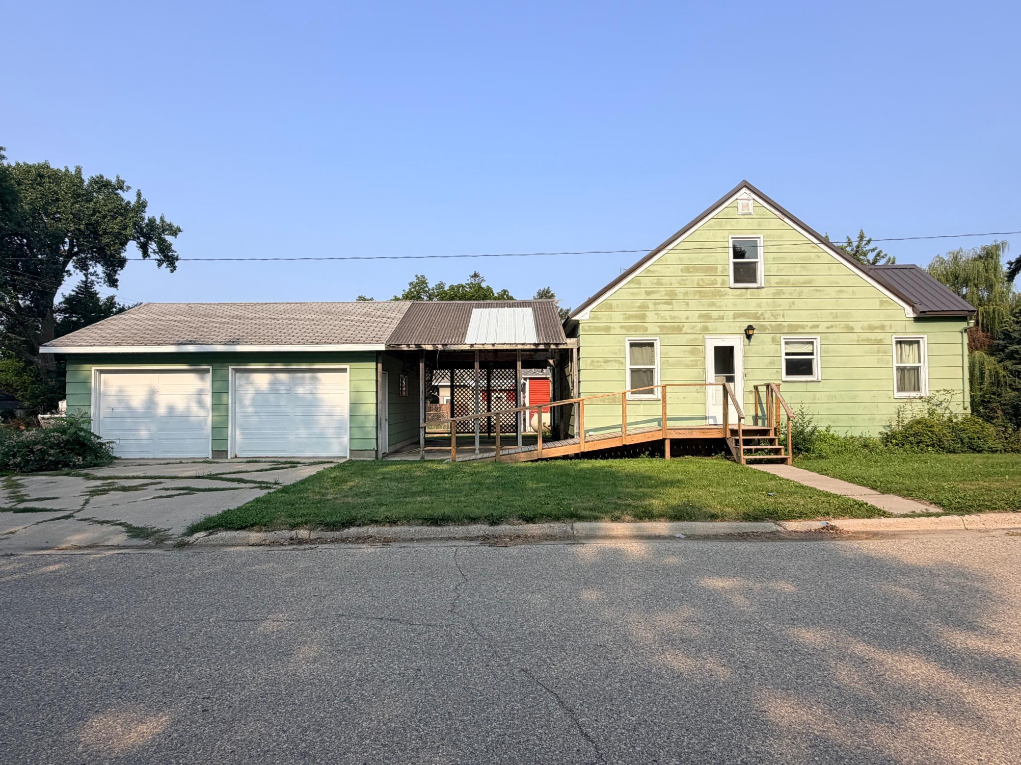 217 Iowa Avenue Property Photo 32