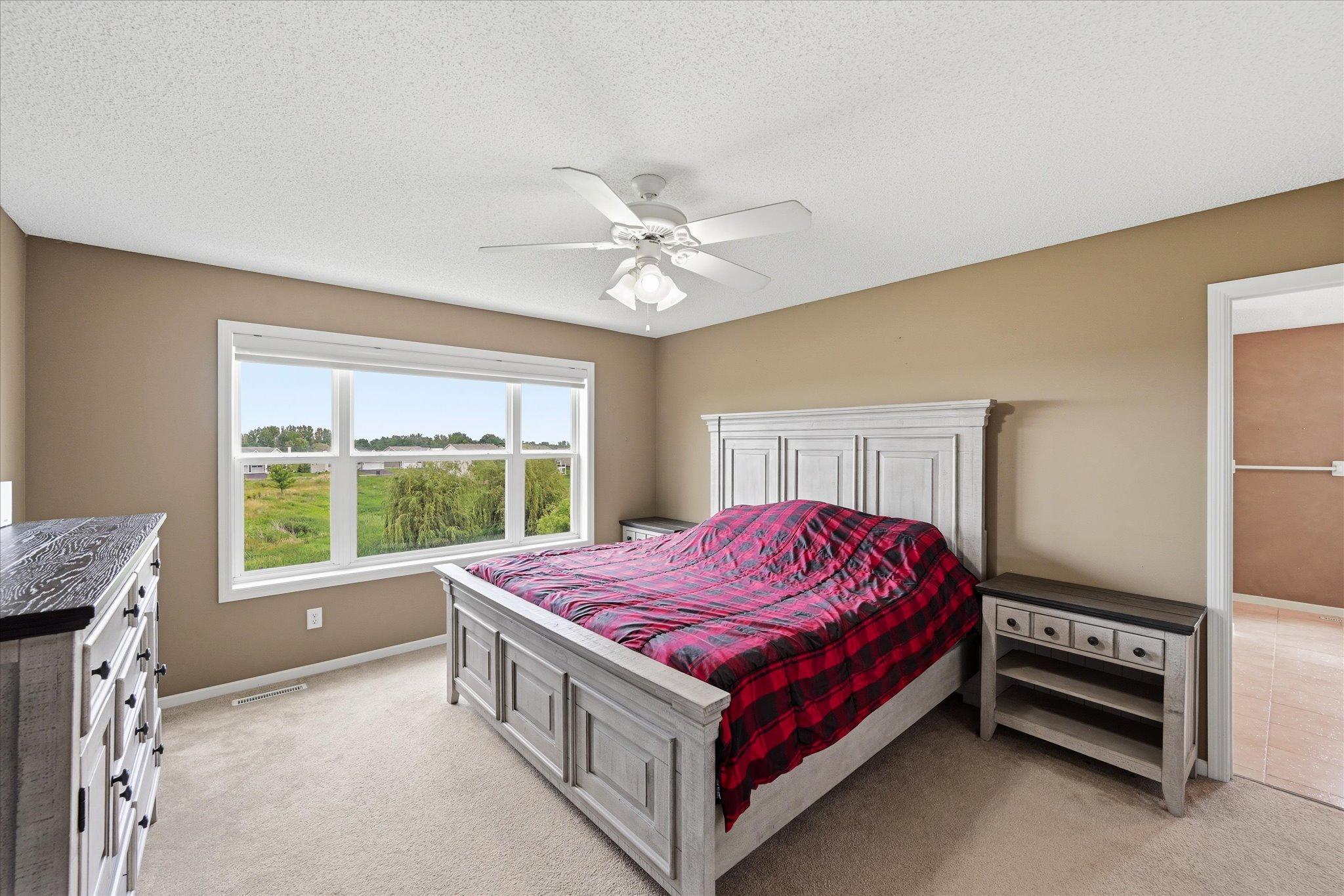 2410 Meadow Drive Property Photo 15