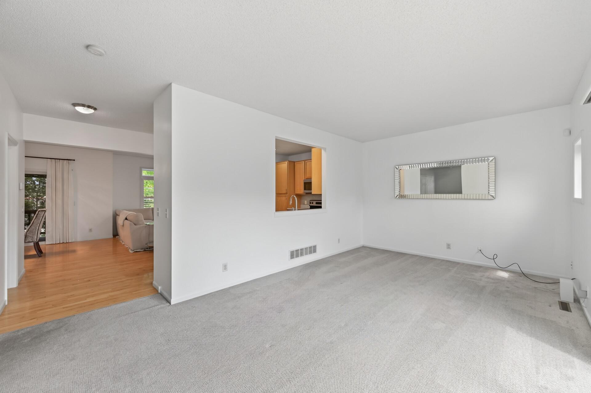 201 Alberta Lane Property Photo 4