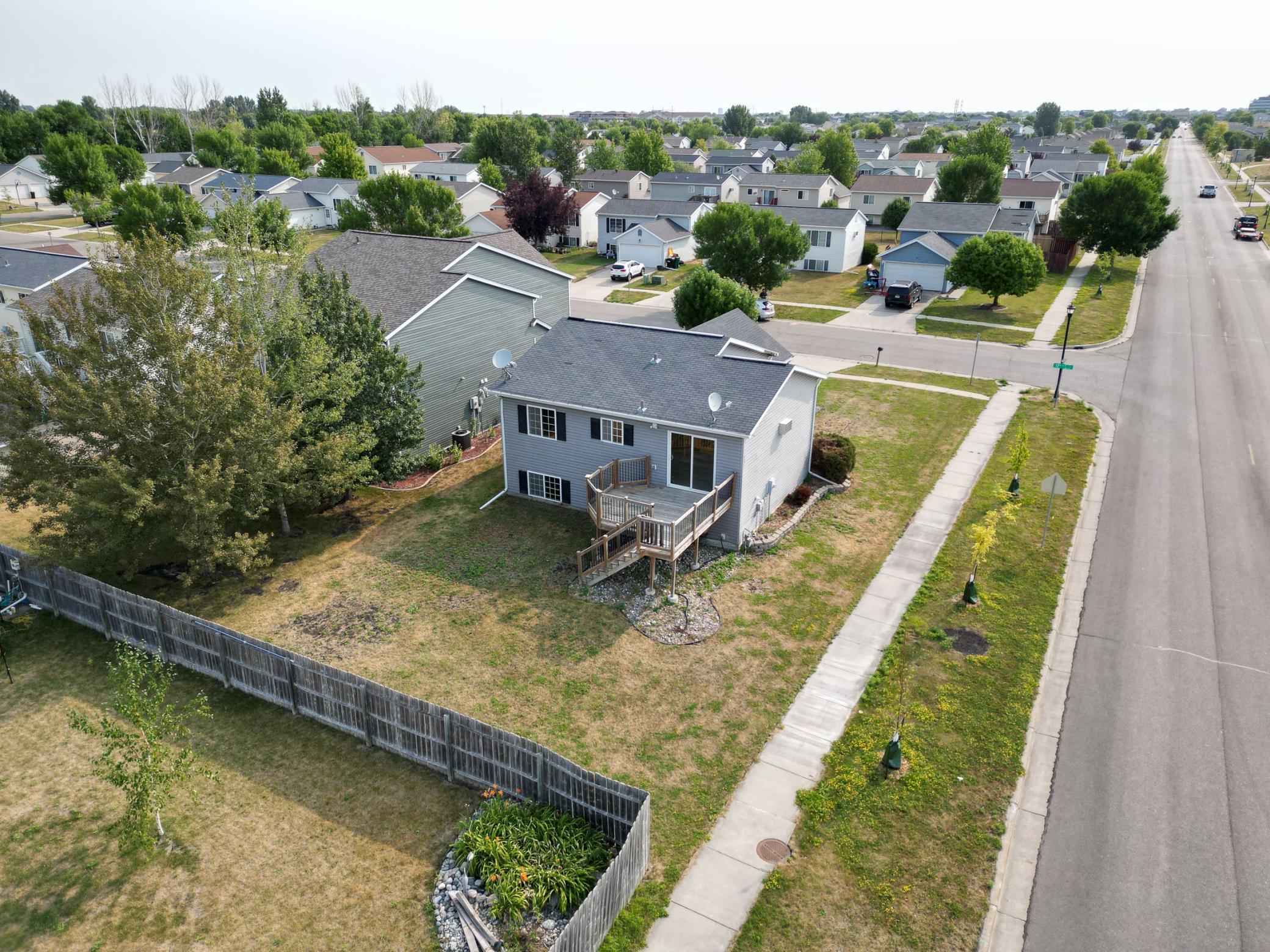 1866 12th St E Property Photo 9