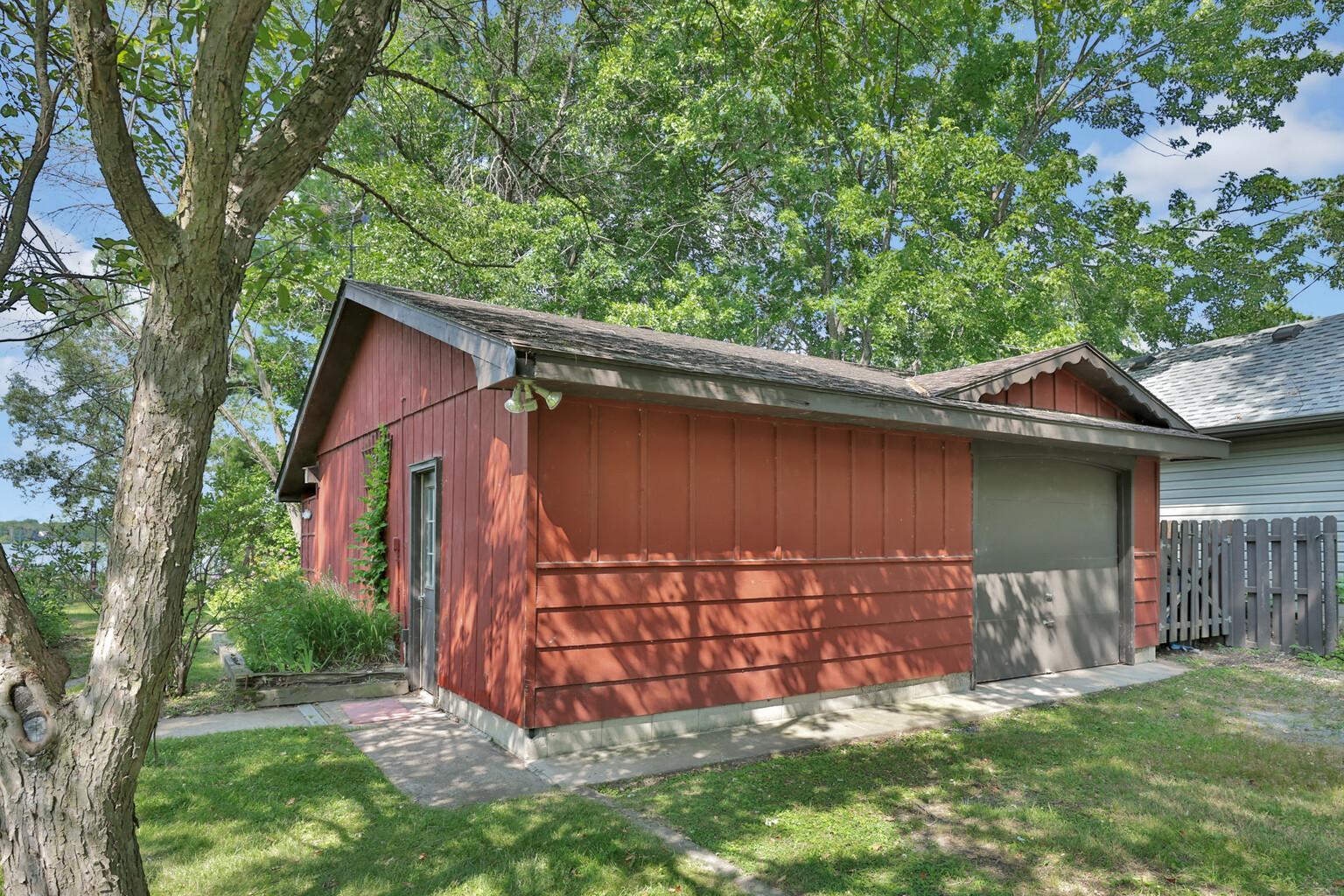 27640 Millicent Lane Property Photo 4