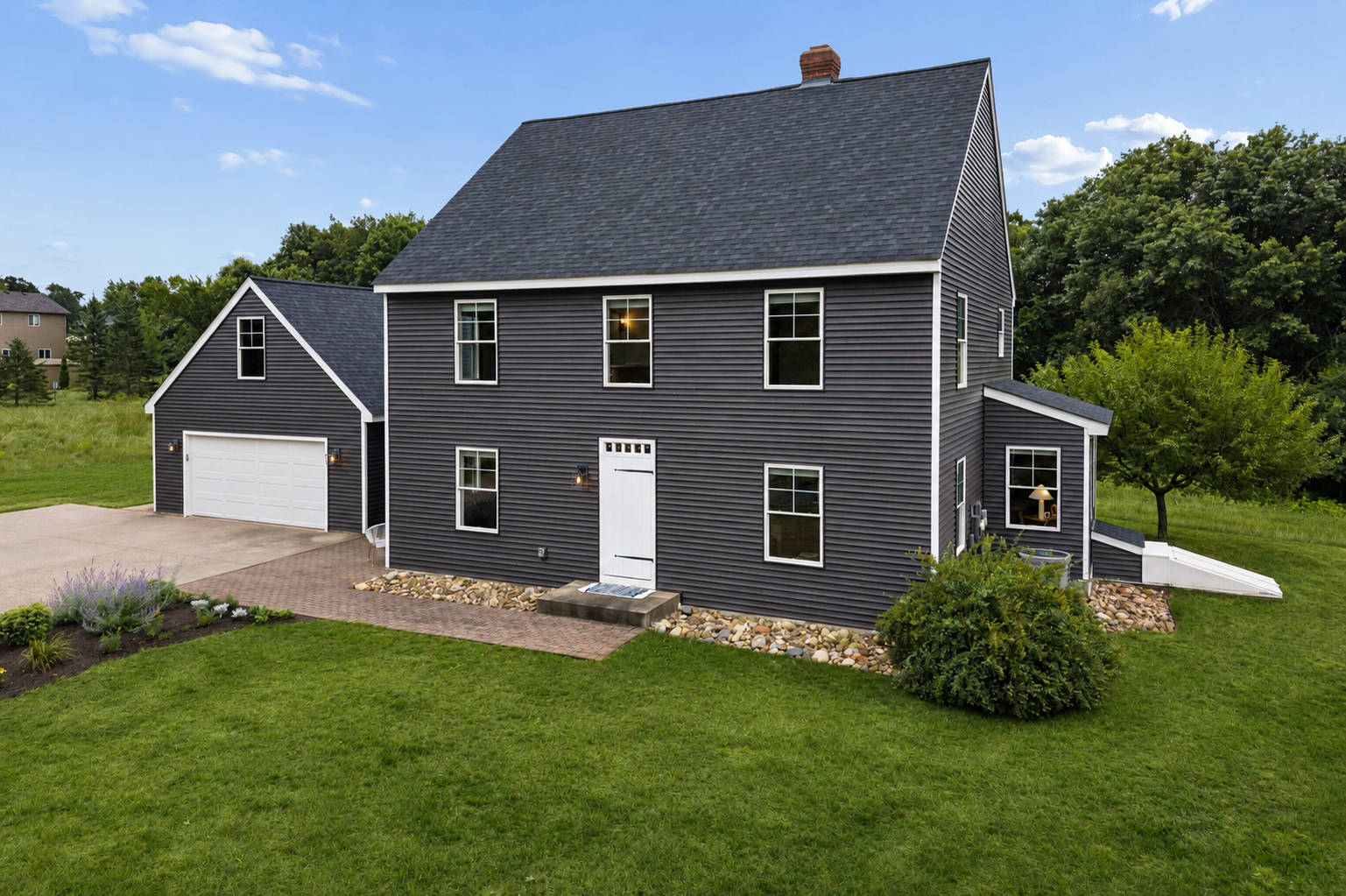 13039 Autumn Ridge Property Photo 1