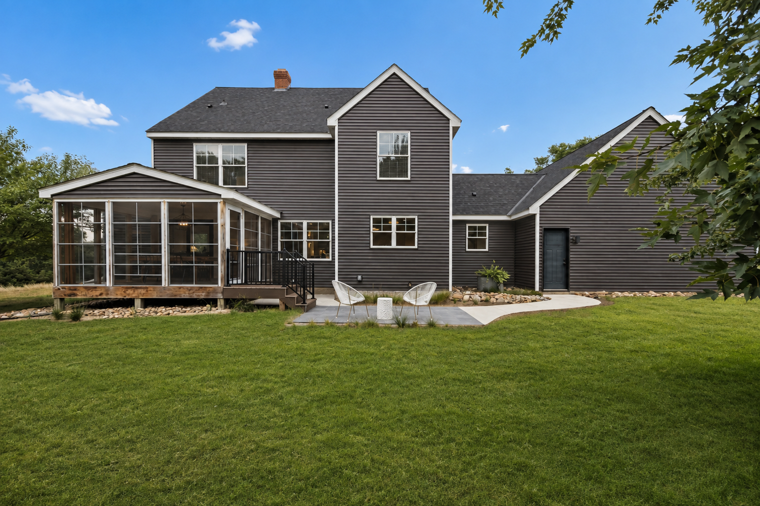 13039 Autumn Ridge Property Photo 3