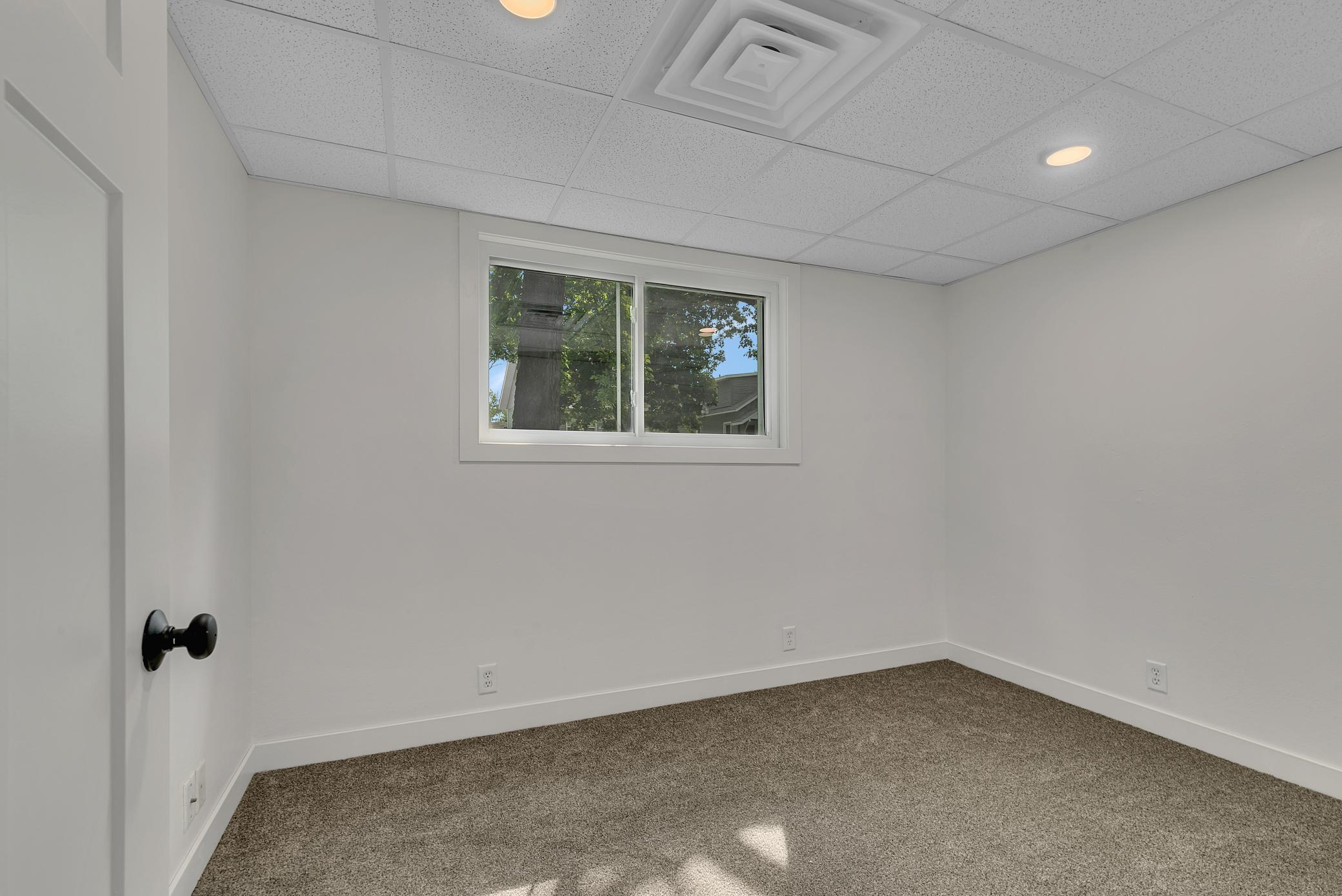 137 18th Avenue N Property Photo 26