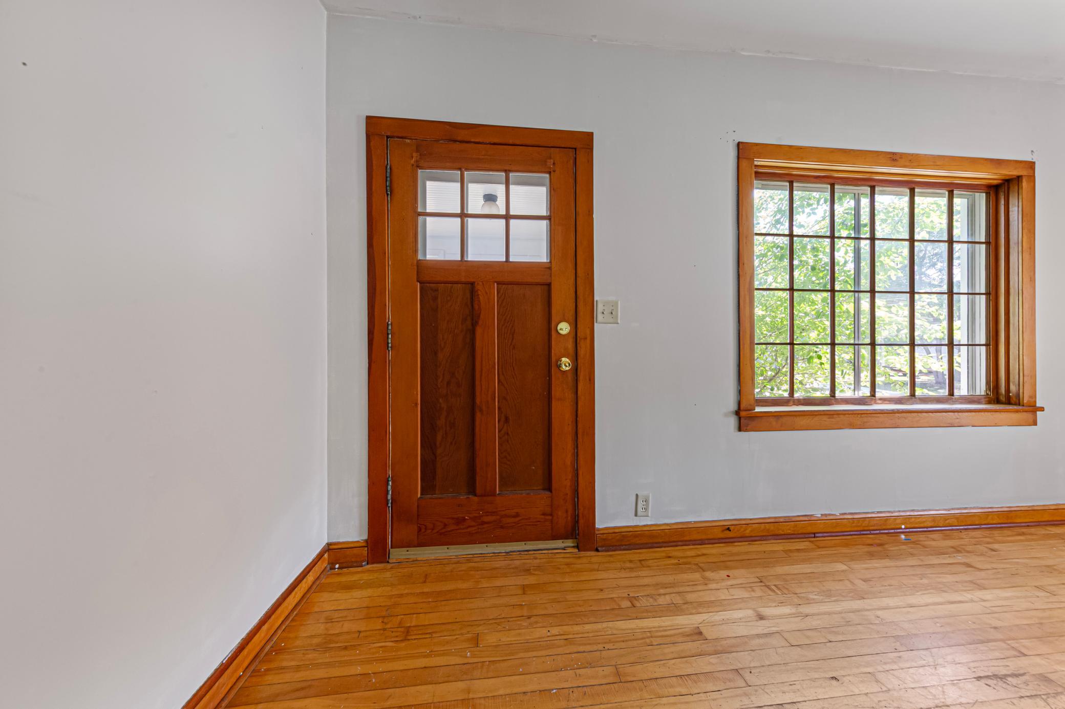 2306 4th Street Property Photo 7