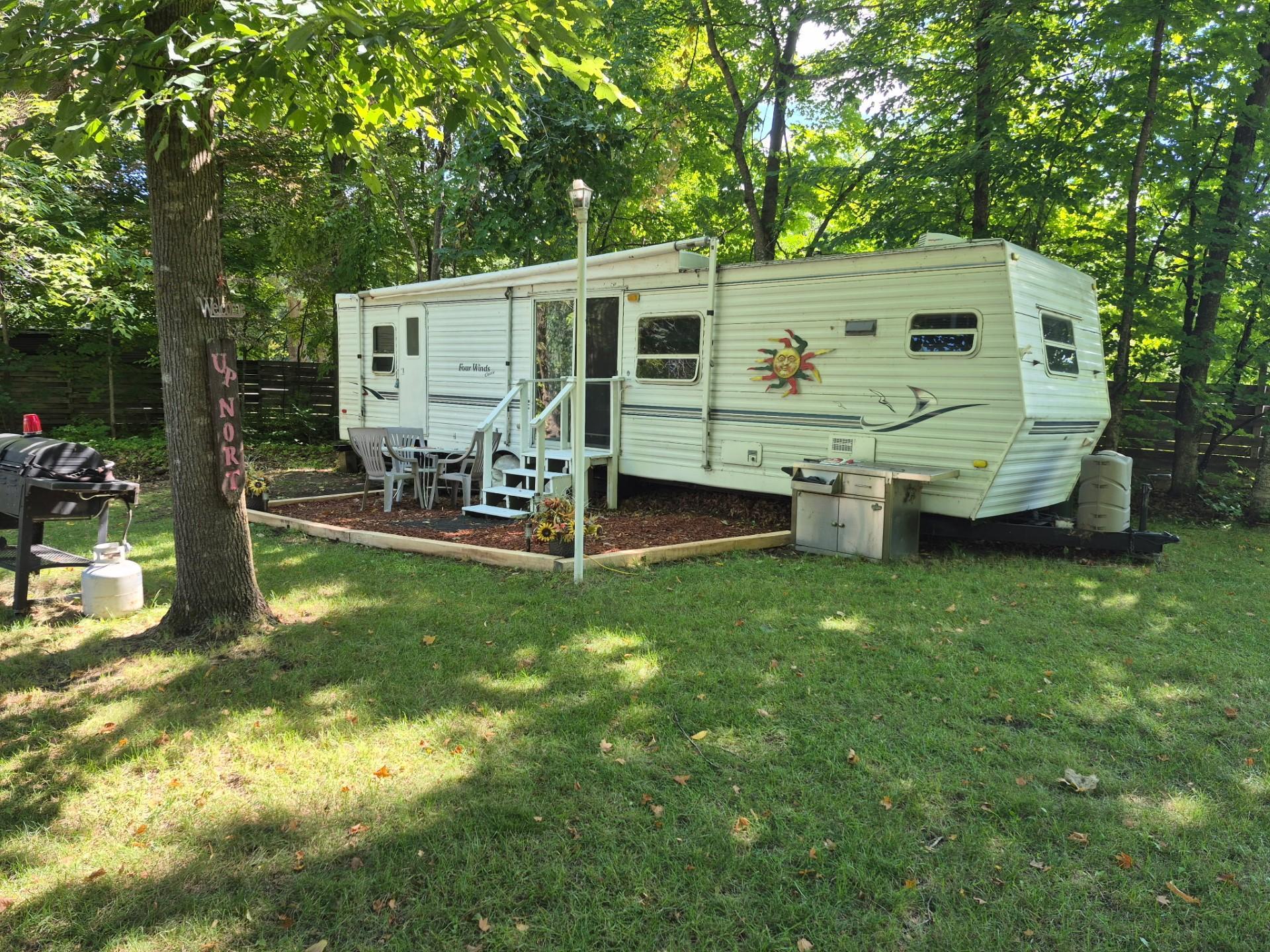 5402 Whistle Road Property Photo 4