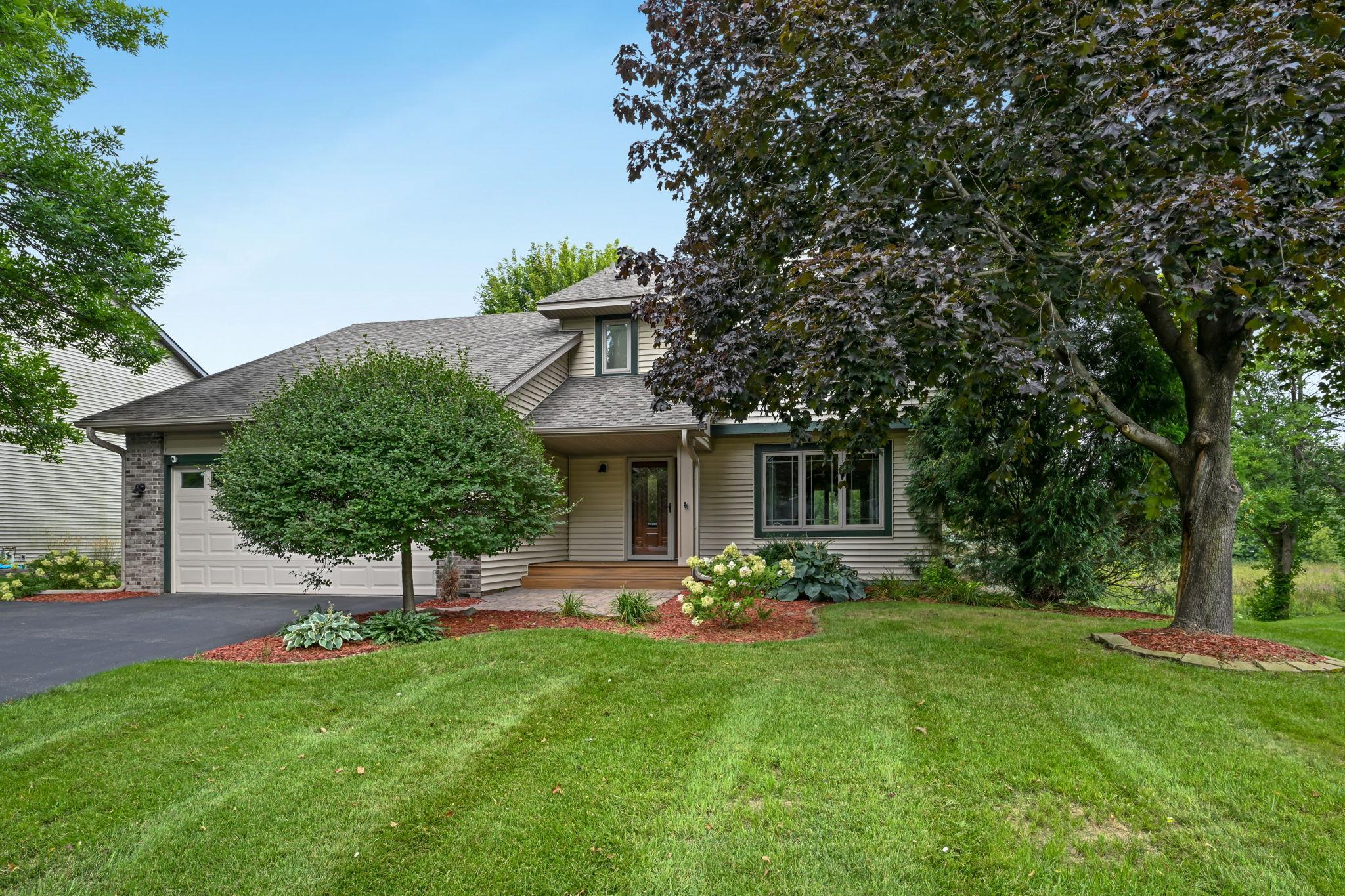 8400 W Lake Drive
