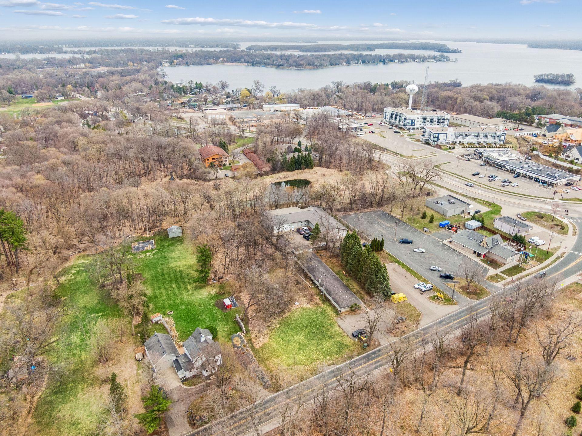 24560 Smithtown Road Property Photo 5