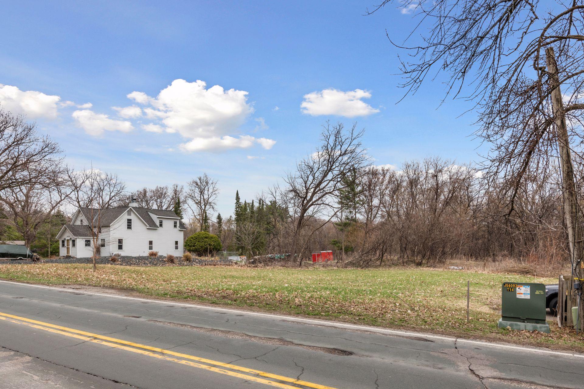 24560 Smithtown Road Property Photo 9