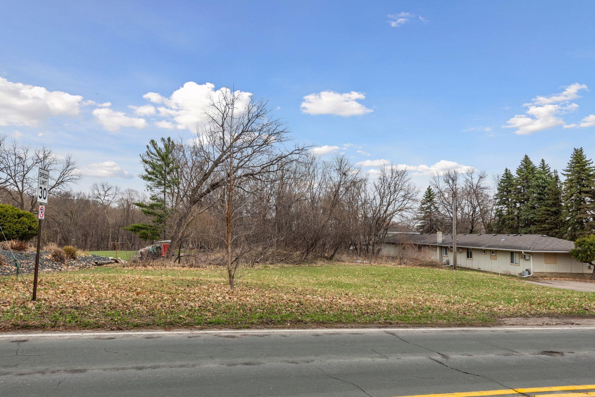 24560 Smithtown Road Property Photo 11