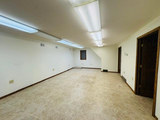 3361 Juniper Avenue Property Photo 7