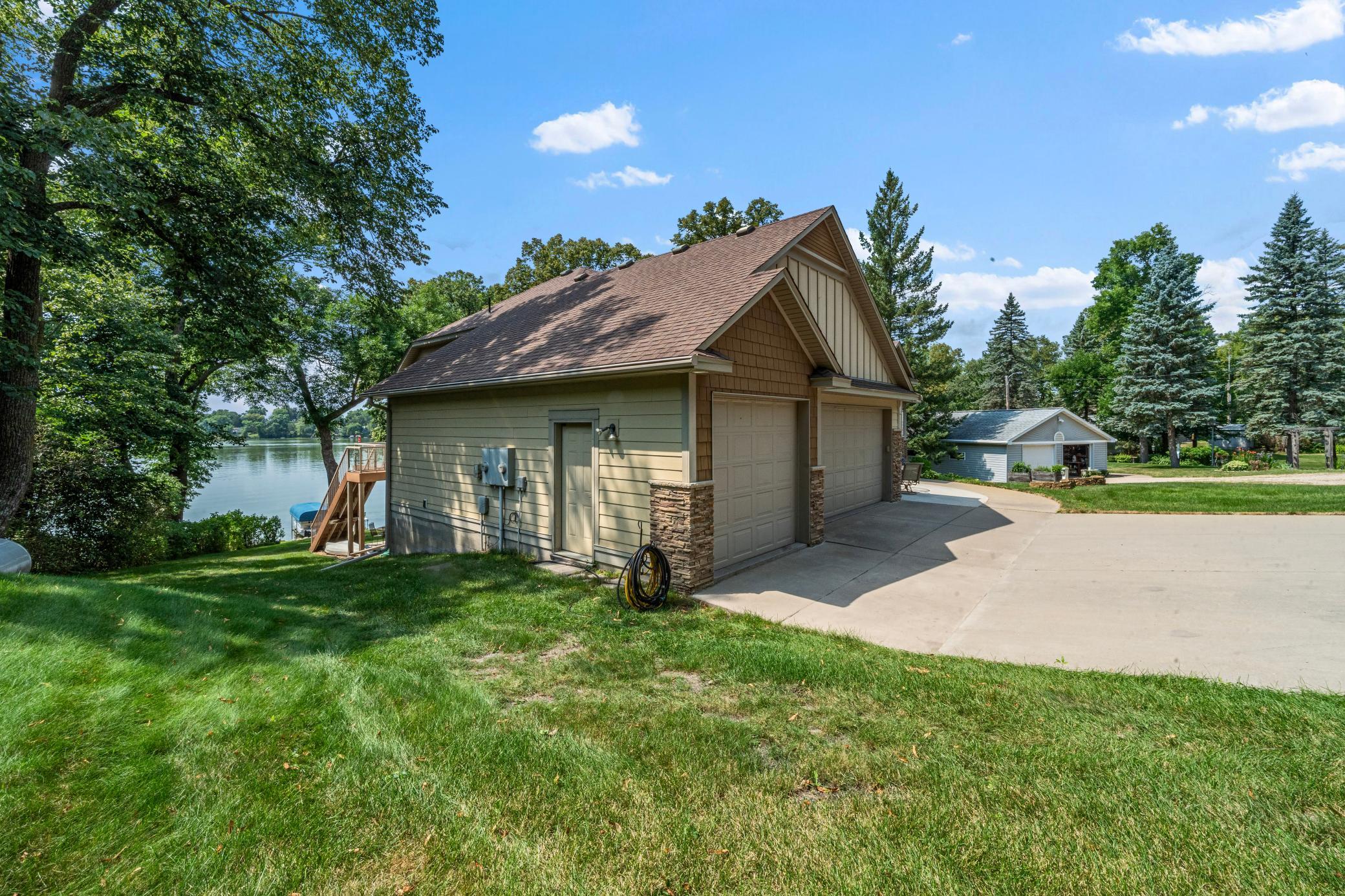 12949 Birch Drive Property Photo 5
