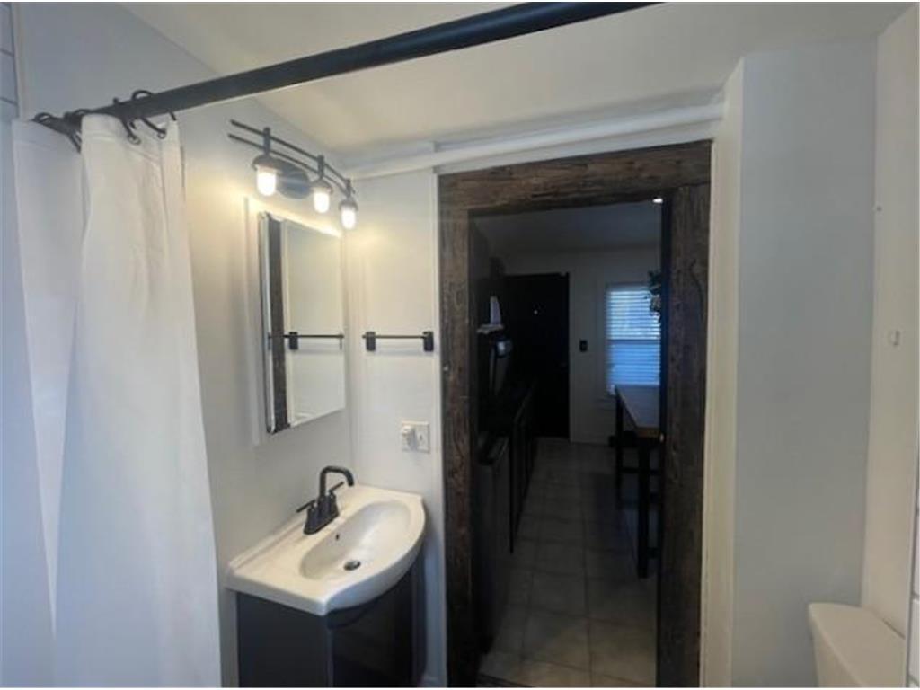25 Winter Street Property Photo 12
