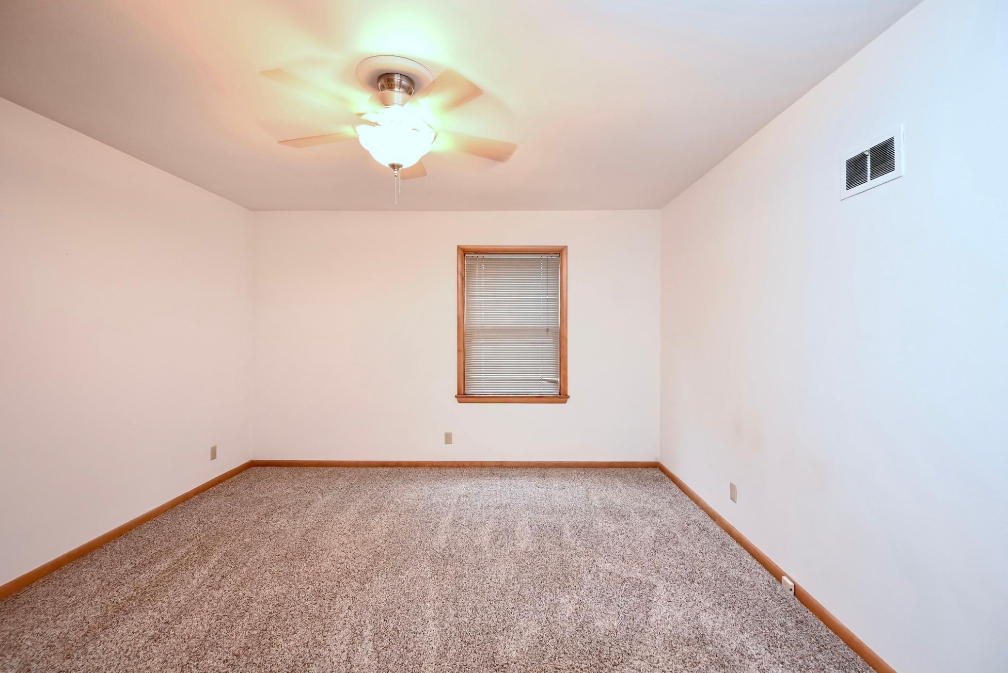 625 Terry Lane Property Photo 10