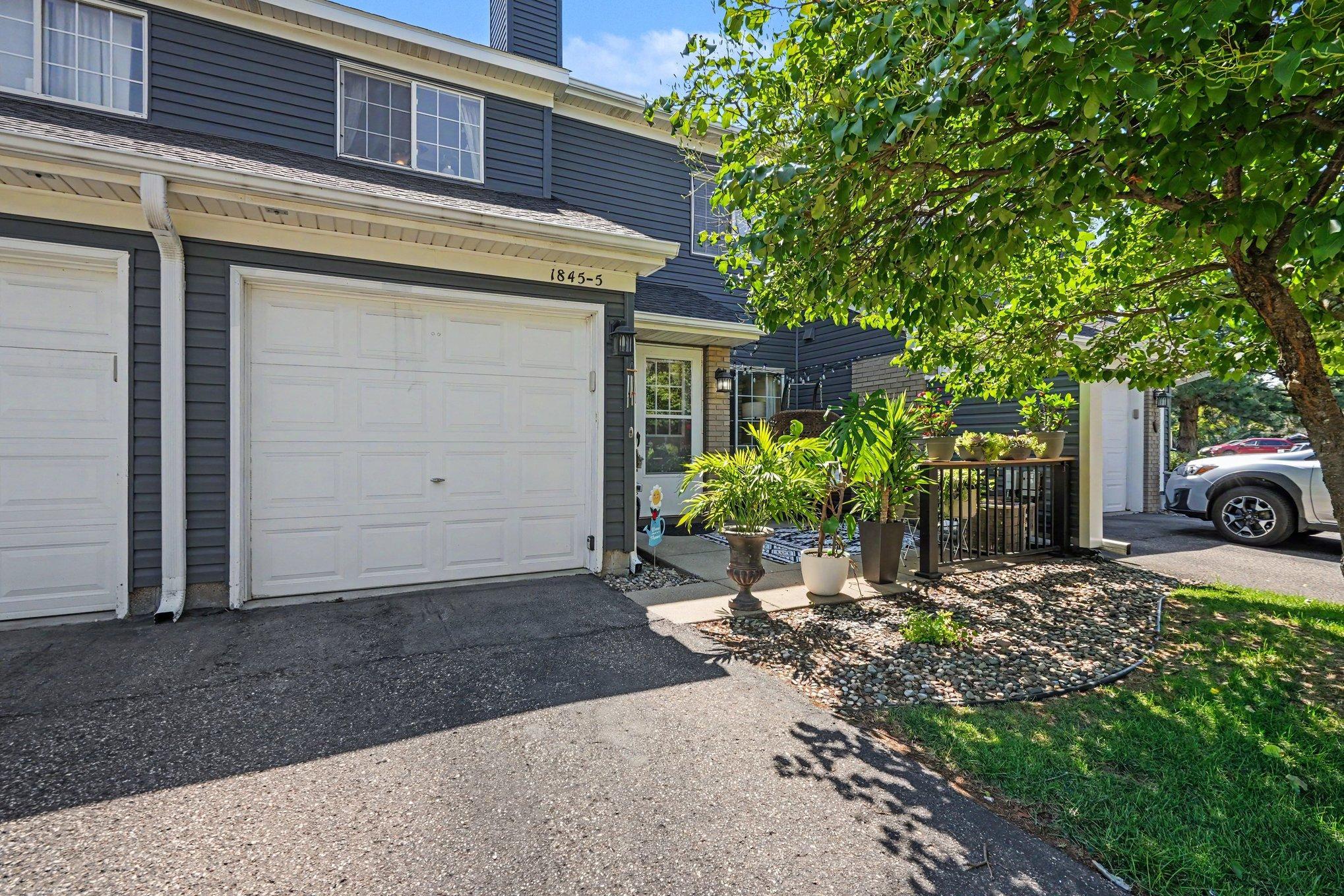 1845 Donegal Drive 5 Property Photo 1
