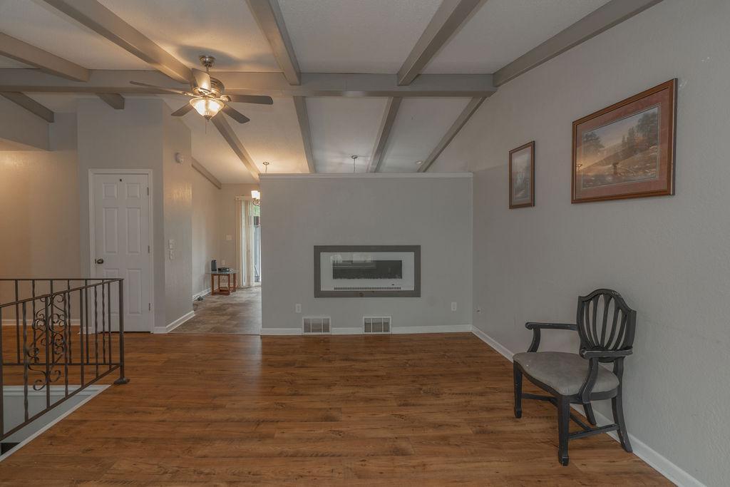 2041 Northway Circle Property Photo 8