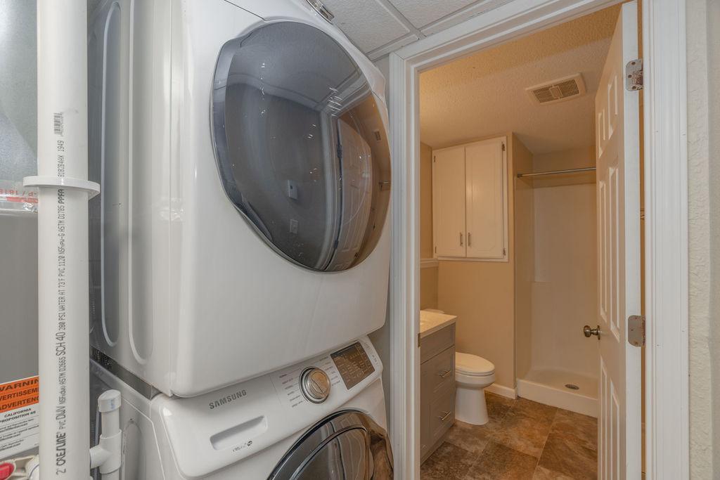 2041 Northway Circle Property Photo 22