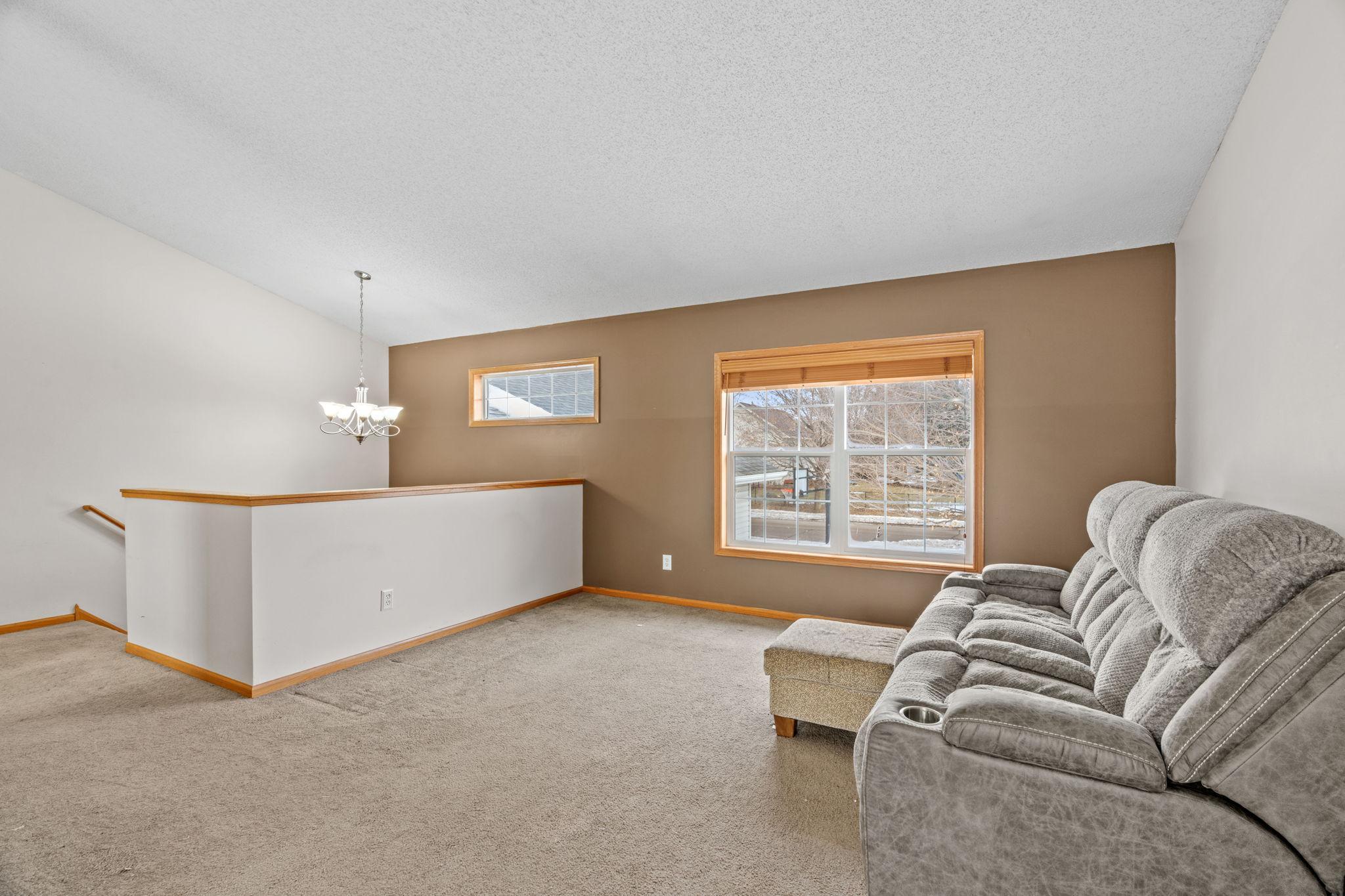 950 Herbert Street Property Photo 8