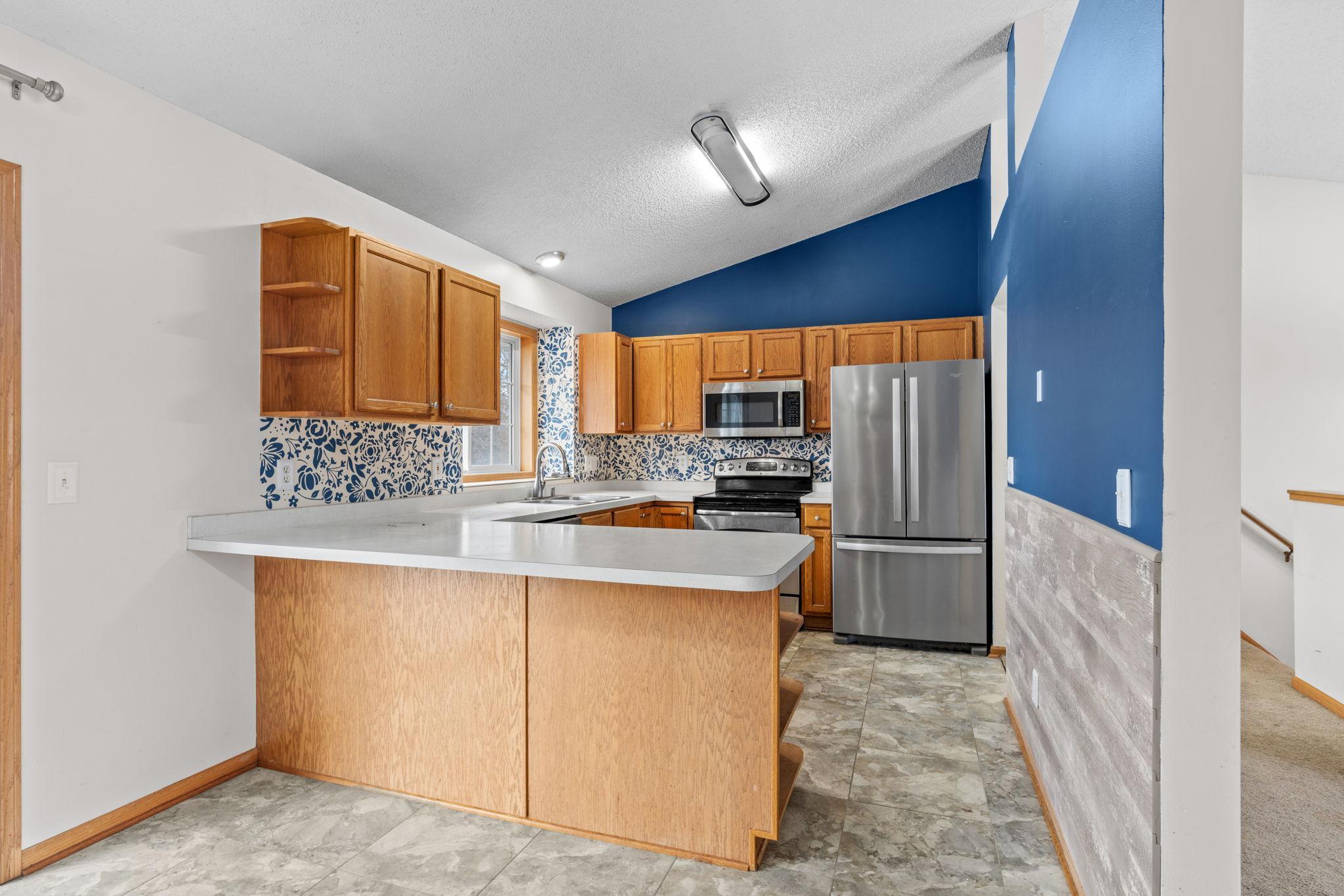 950 Herbert Street Property Photo 11