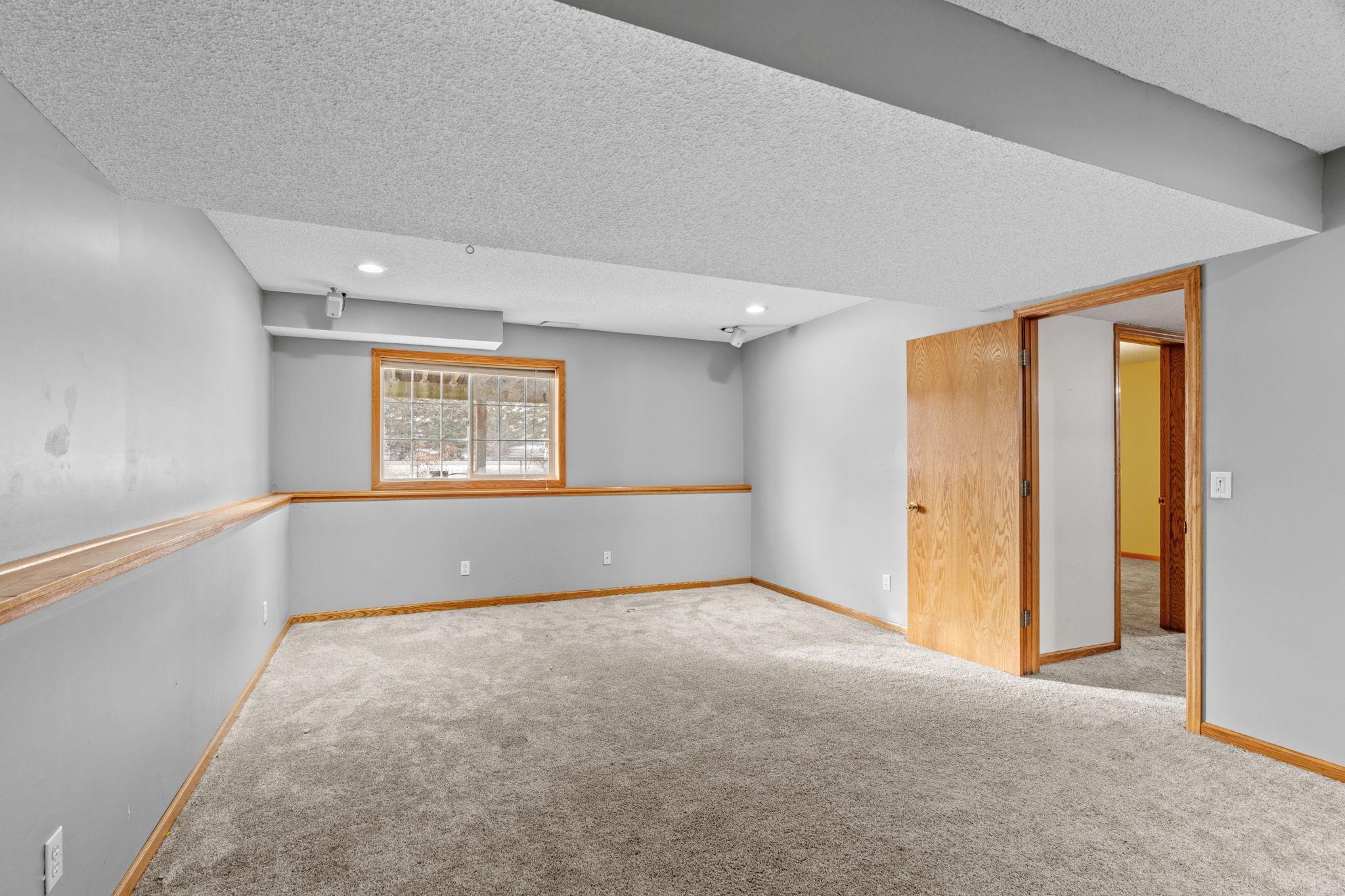 950 Herbert Street Property Photo 25