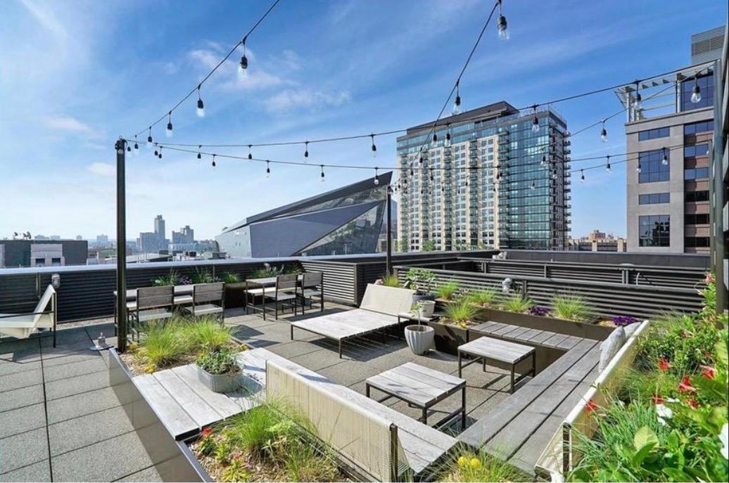 250 Park Avenue 712 Property Photo 16