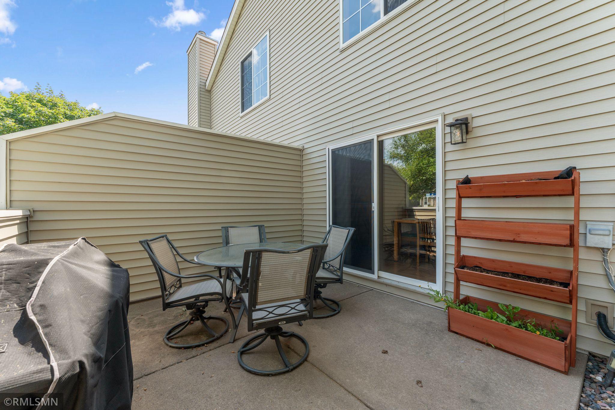 10751 Redwood Street Nw Property Photo 3
