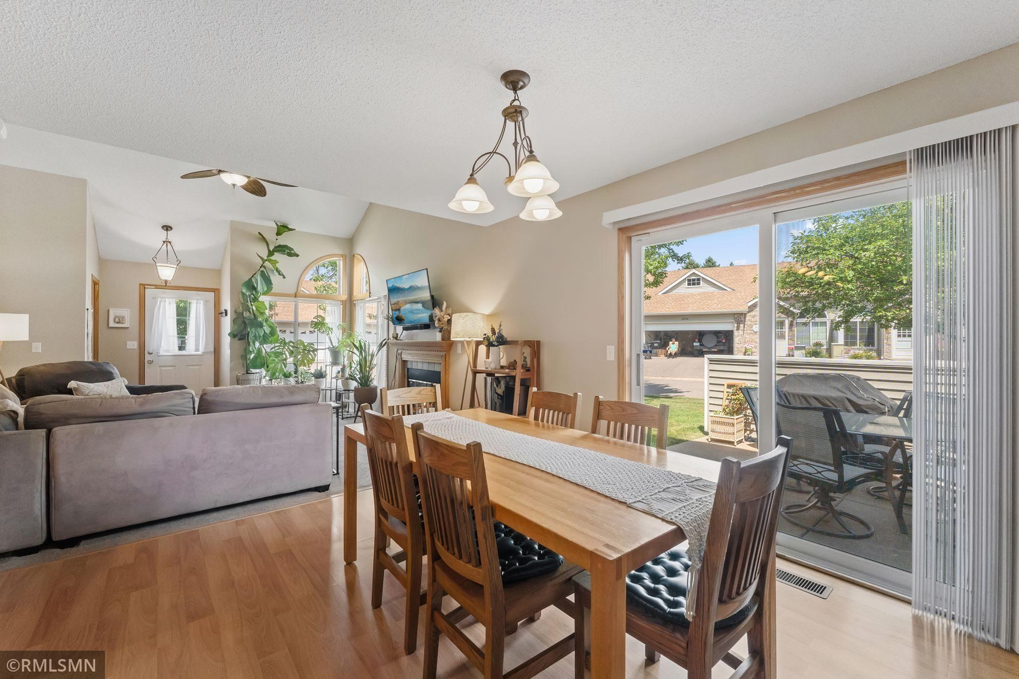 10751 Redwood Street Nw Property Photo 16
