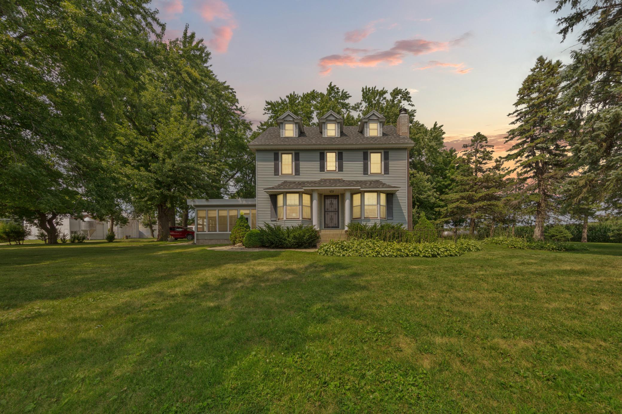 851 450th Street Property Photo 1