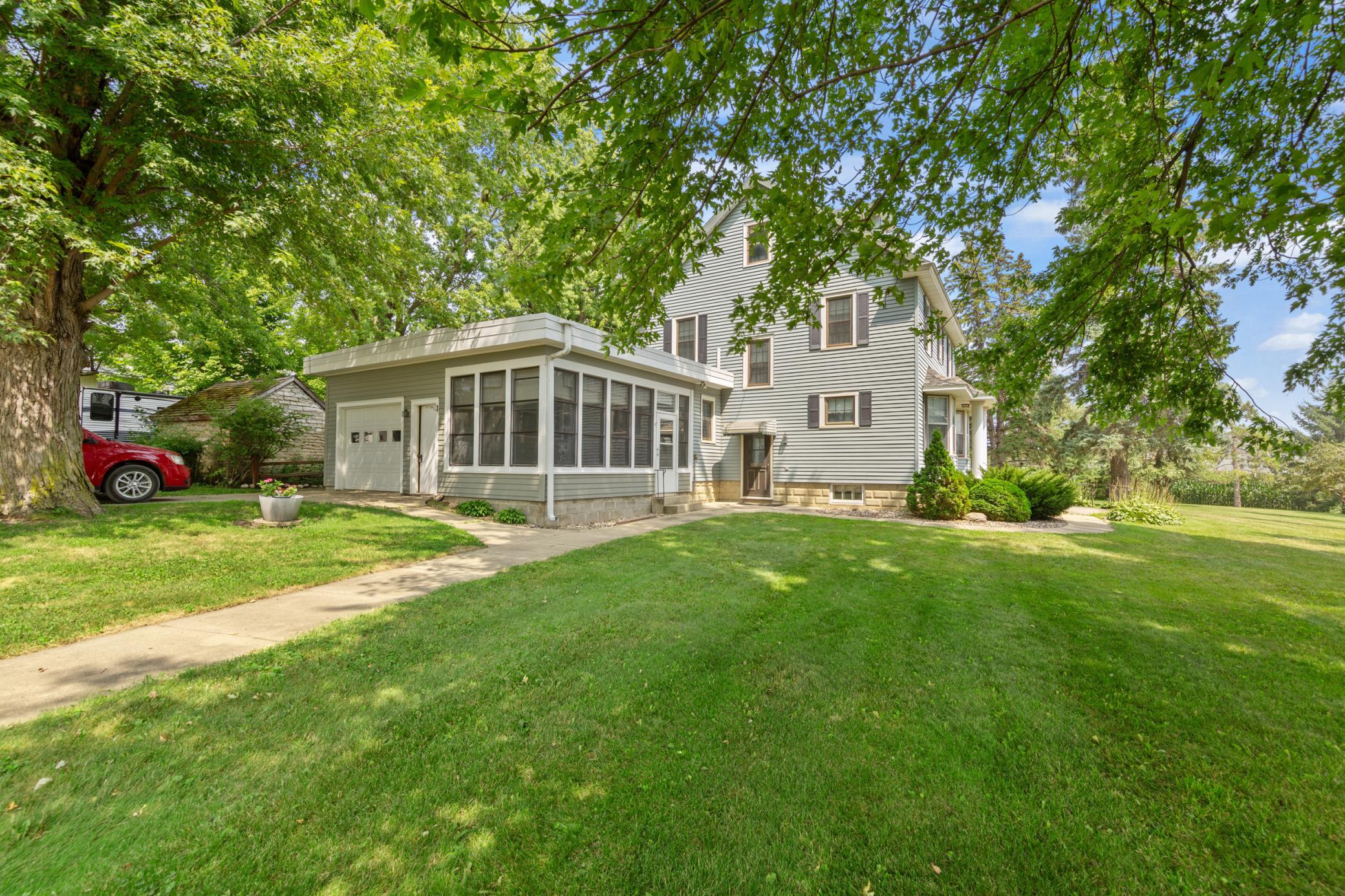 851 450th Street Property Photo 5