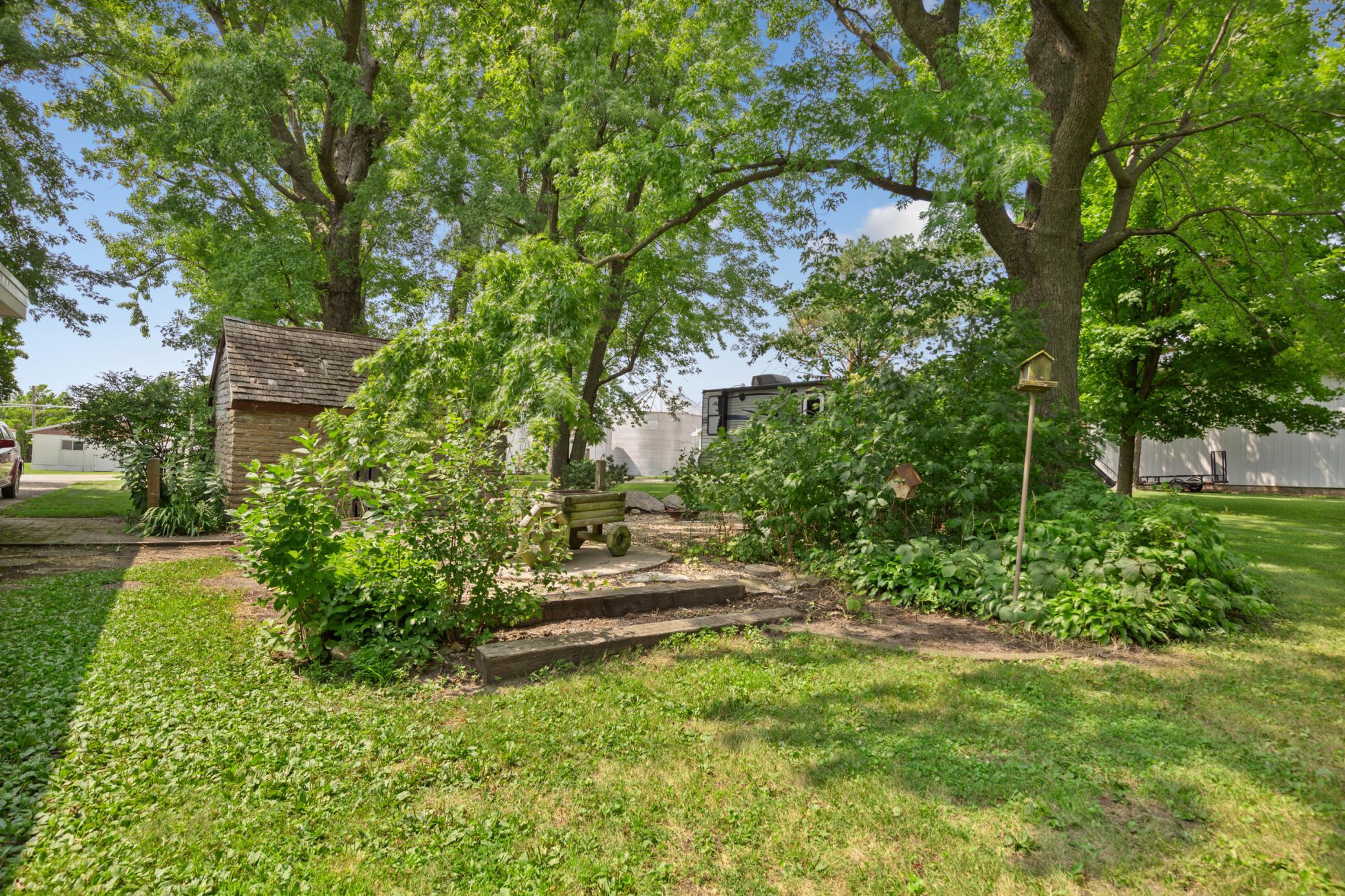 851 450th Street Property Photo 11