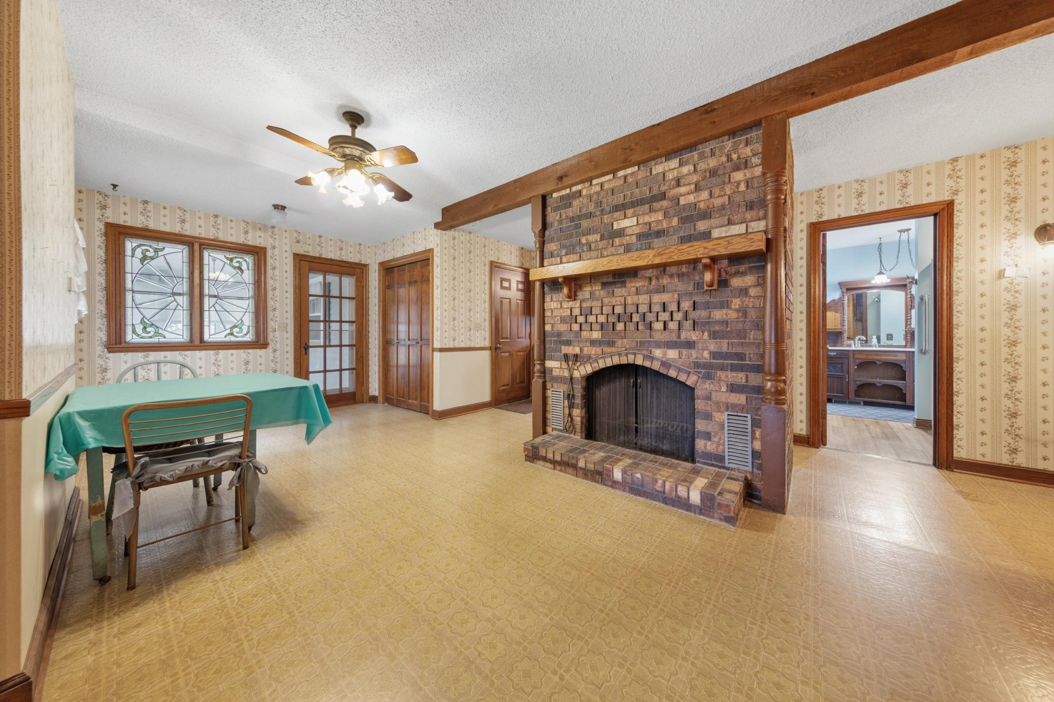 851 450th Street Property Photo 32