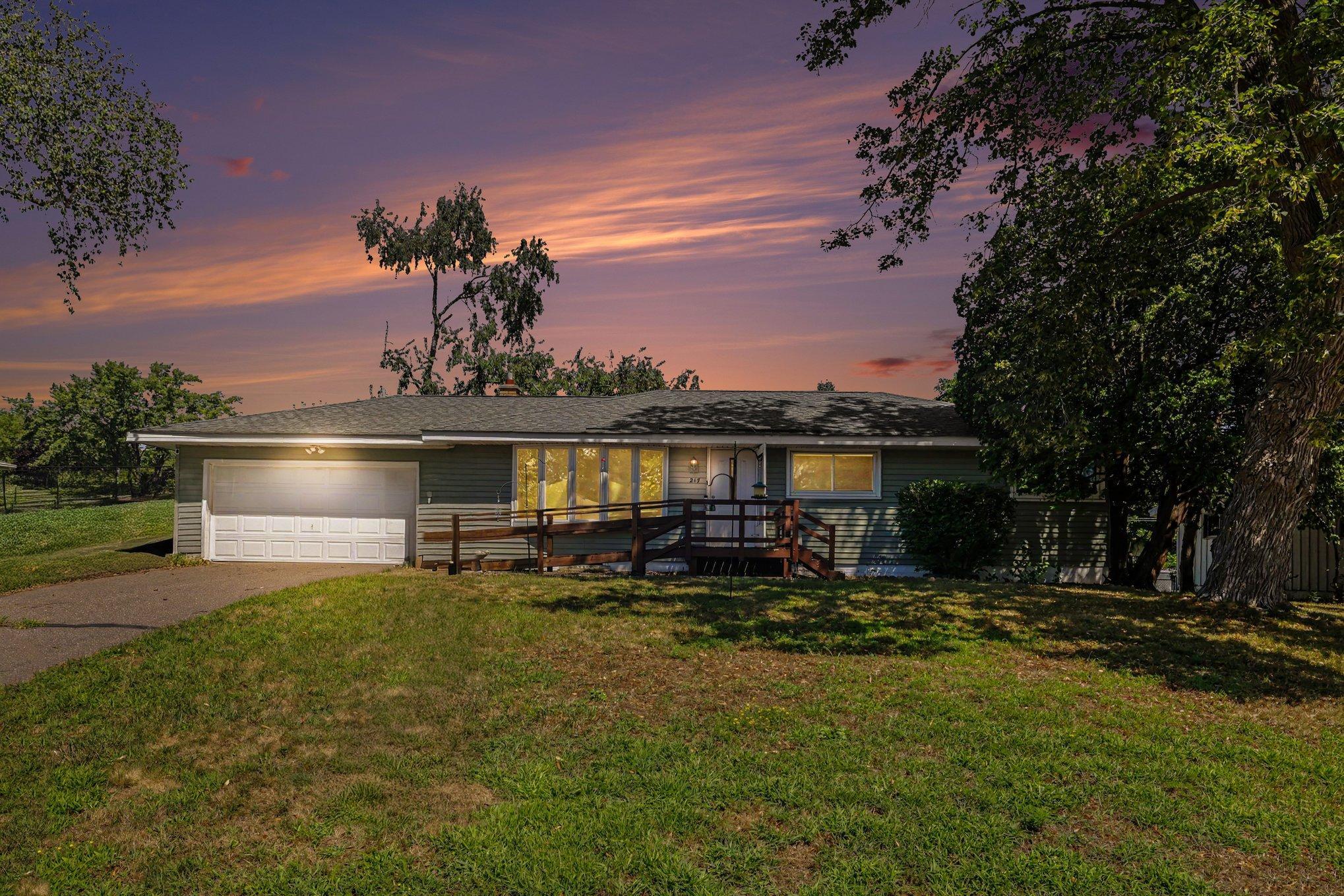 217 Dawn Avenue Property Photo 1